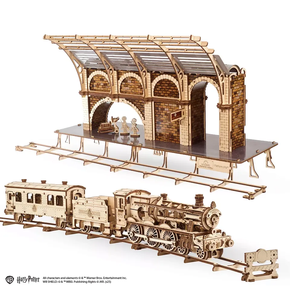 ugears-hogwarts-express-set-harry-potter-2-in-1-modellino-meccanico-in-legno image 1