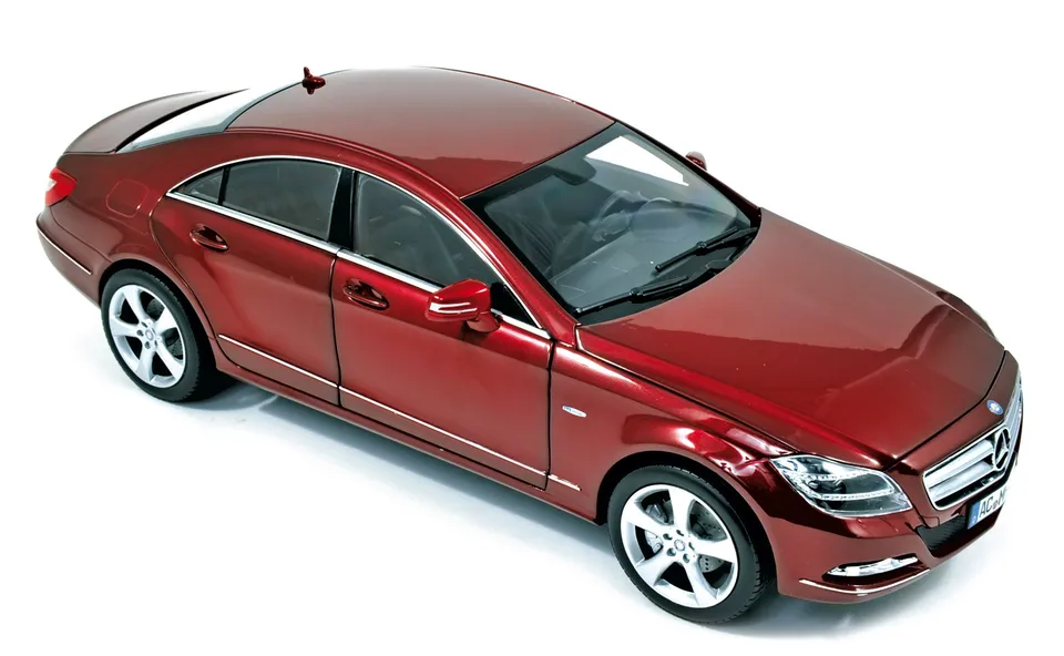norev-mercedes-benz-cls-classe-2010-1-18-rosso-edizione-limitata-1000-pz image 1