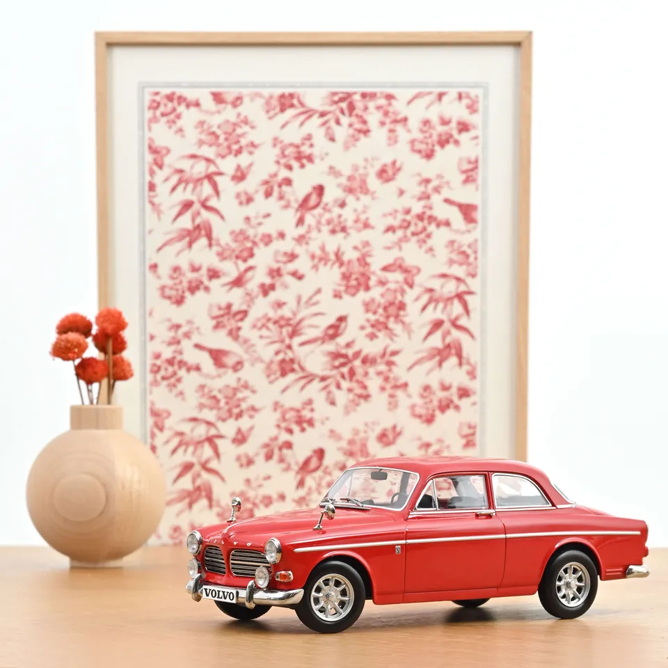 norev-volvo-123-gt-1968-rouge-1-18-modellino-amazon-sportiva-d-epoca image 1