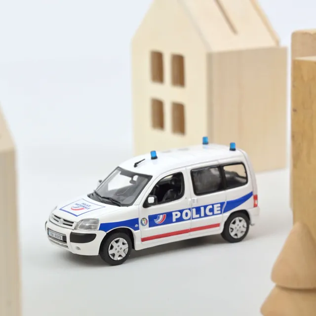 norev-citro-n-berlingo-2004-police-brigade-fluviale-modellino-1-43 image 1