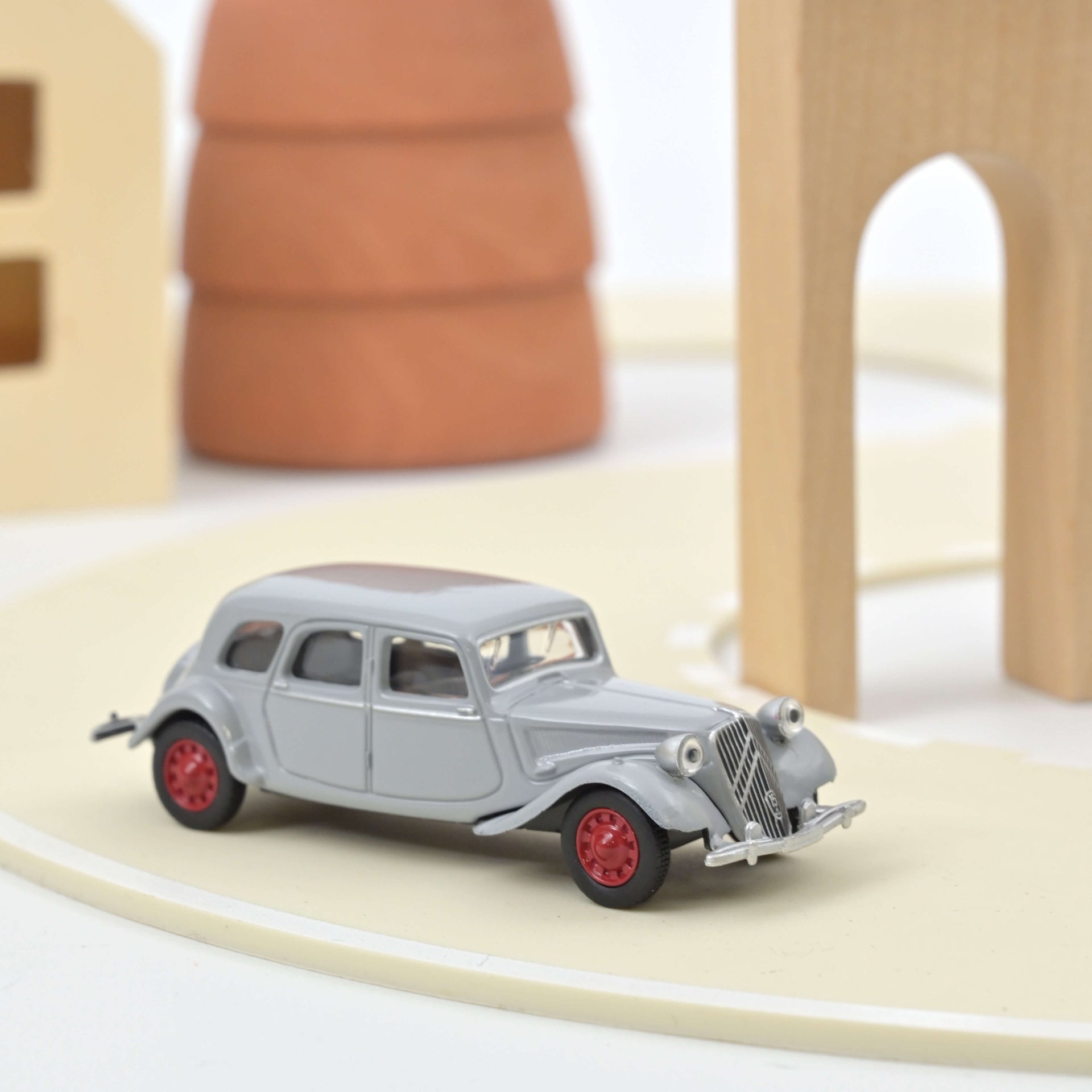 norev-citro-n-15-six-1939-modellino-auto-1-58-grigio image 1