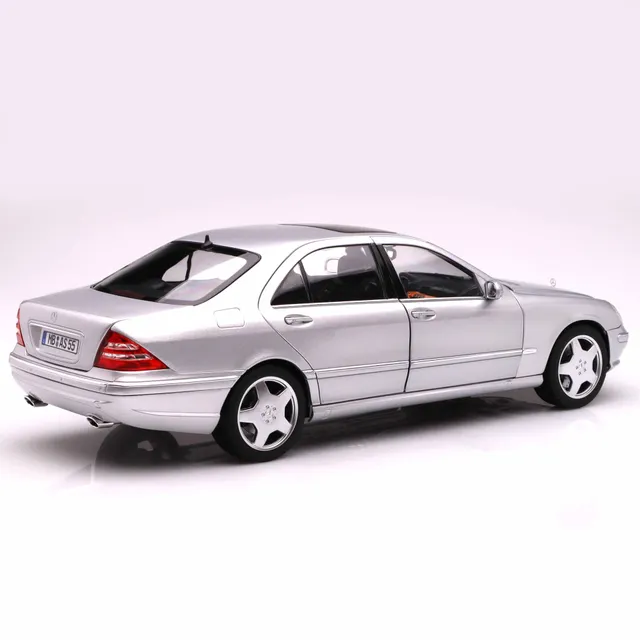 norev-mercedes-benz-s55-amg-2000-silver-modellino-1-18 image 1