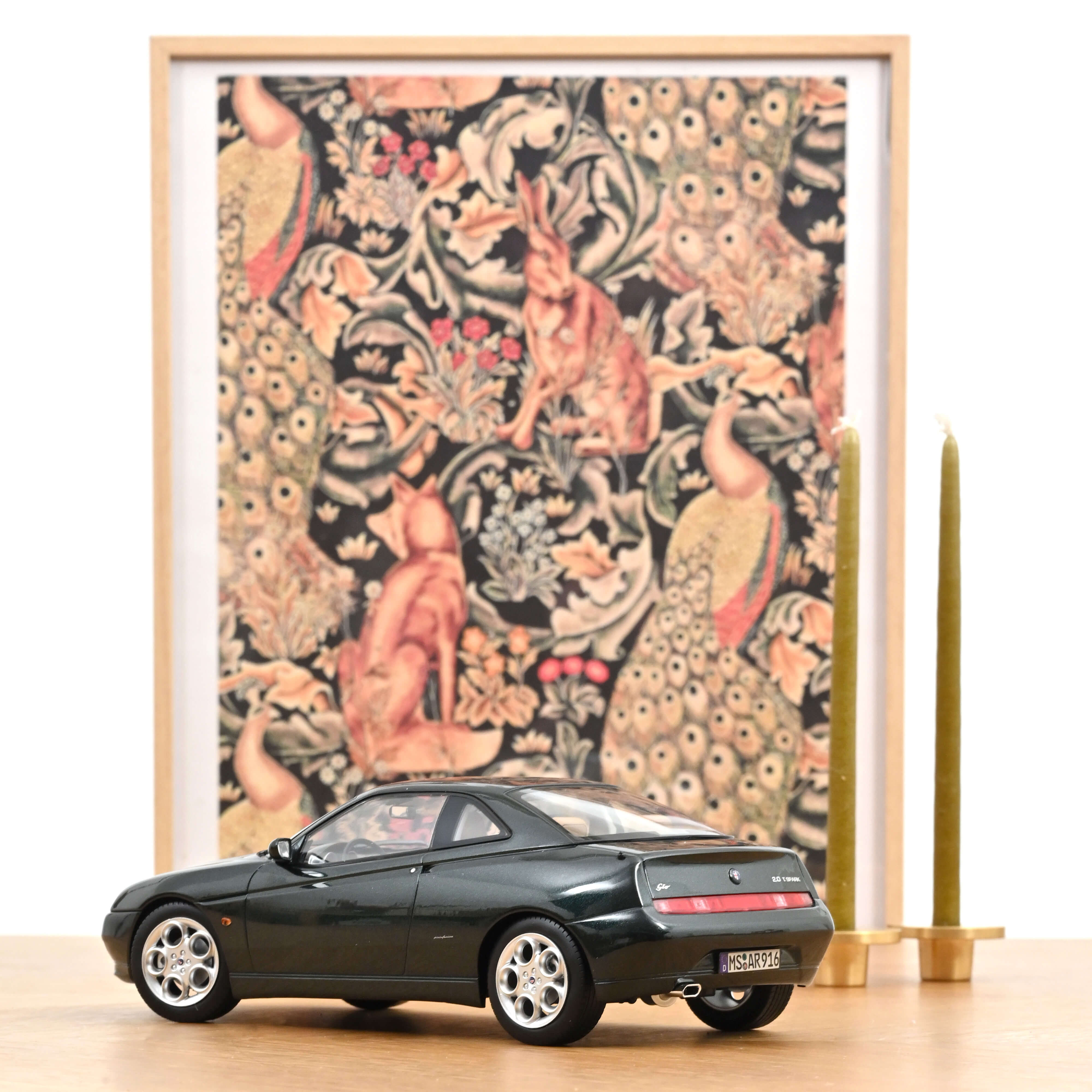 norev-alfa-romeo-gtv-2001-verde-coventry-metallizzato-1-18-modellino-auto image 2