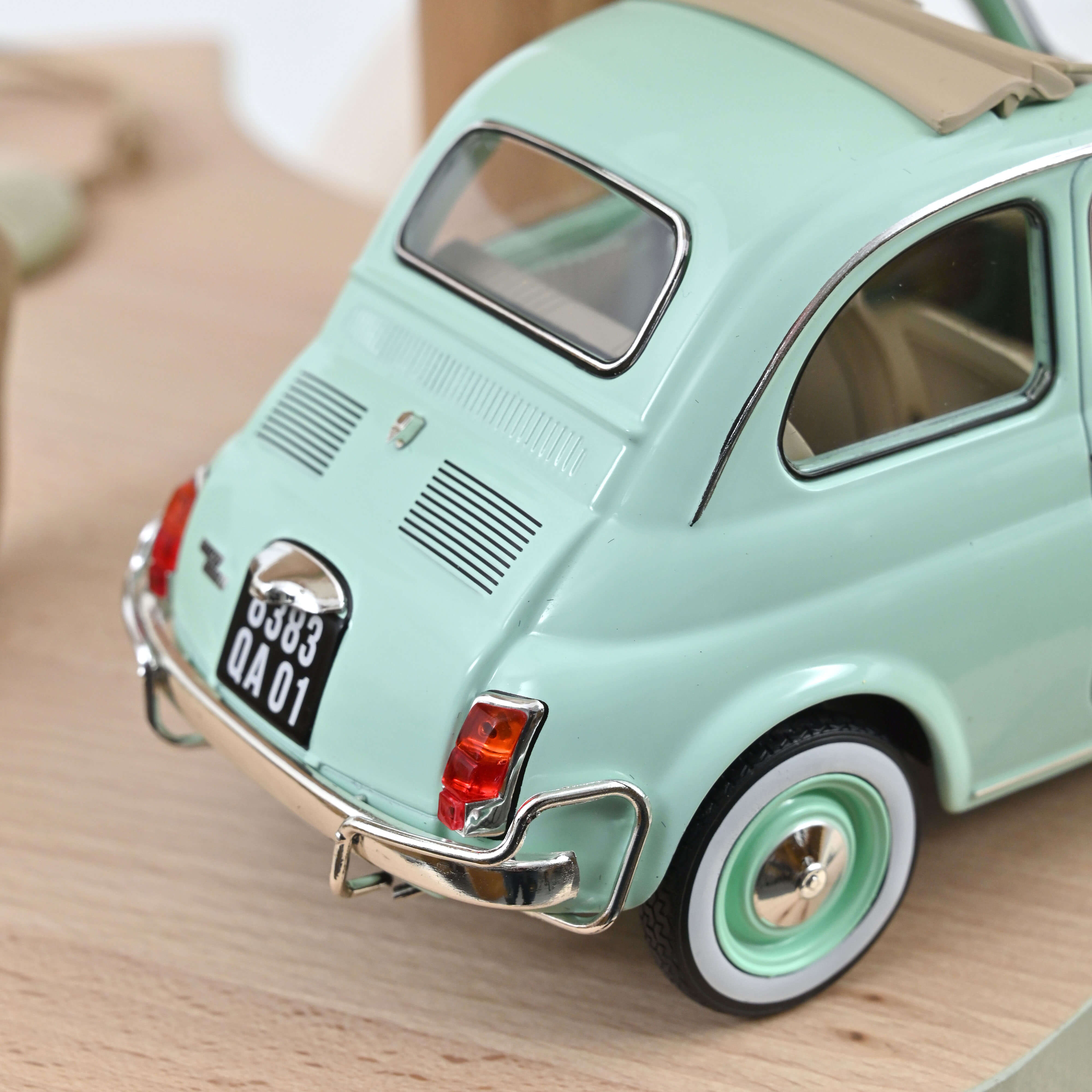 norev-fiat-500-l-1968-bleu-pastel-cadeau-de-naissance-modellino-auto-1-18 image 4
