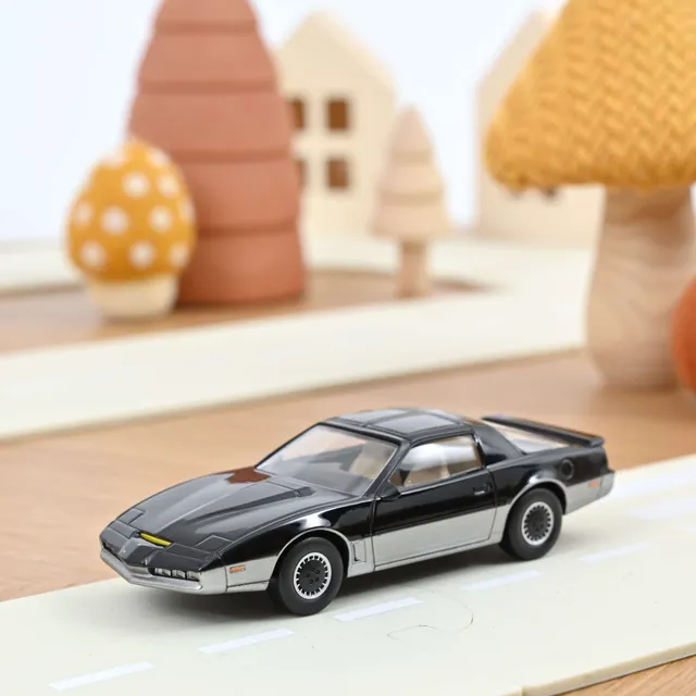 norev-pontiac-firebird-1982-karr-modellino-auto-1-43-jet-car image 1