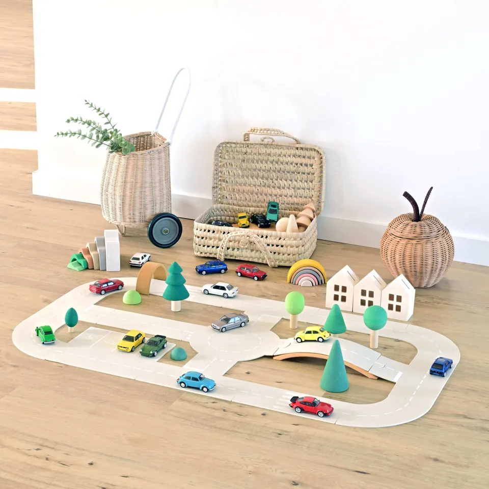 norev-circuit-de-ville-pista-citt-in-silicone-vw-coccinelle-1303-1-43 image 1