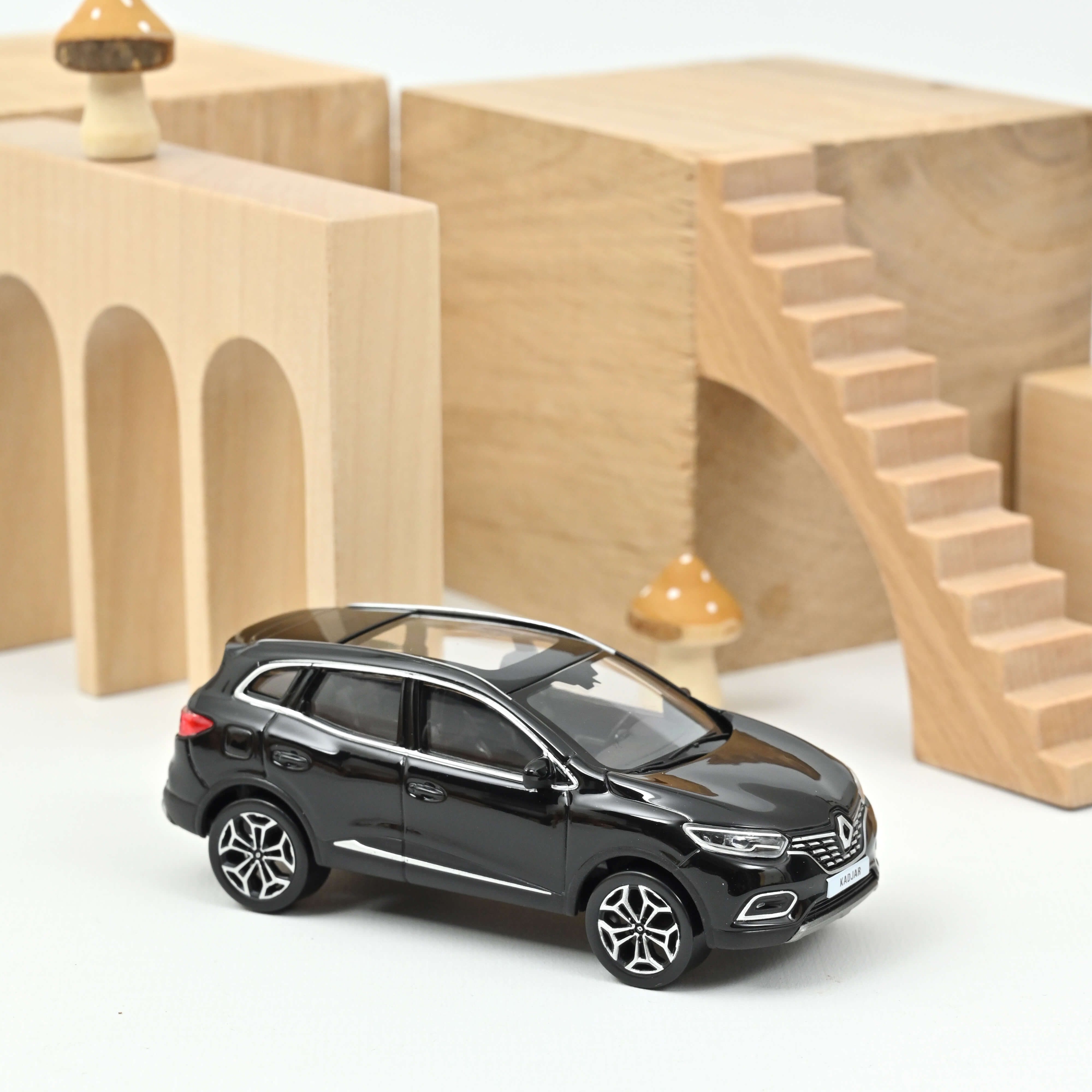 norev-renault-kadjar-2020-modellino-auto-1-43-nero image 1