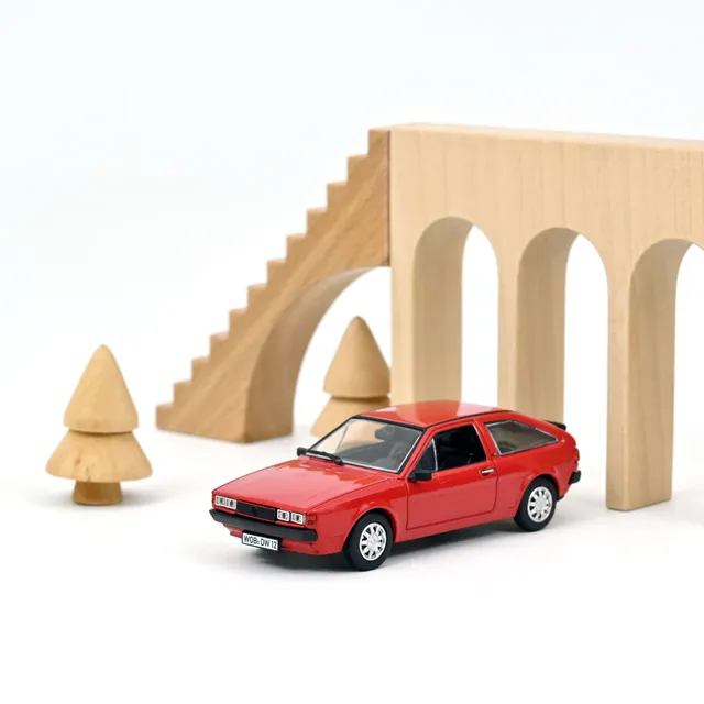 norev-vw-scirocco-gt-1981-modellino-auto-1-43-rosso image 1