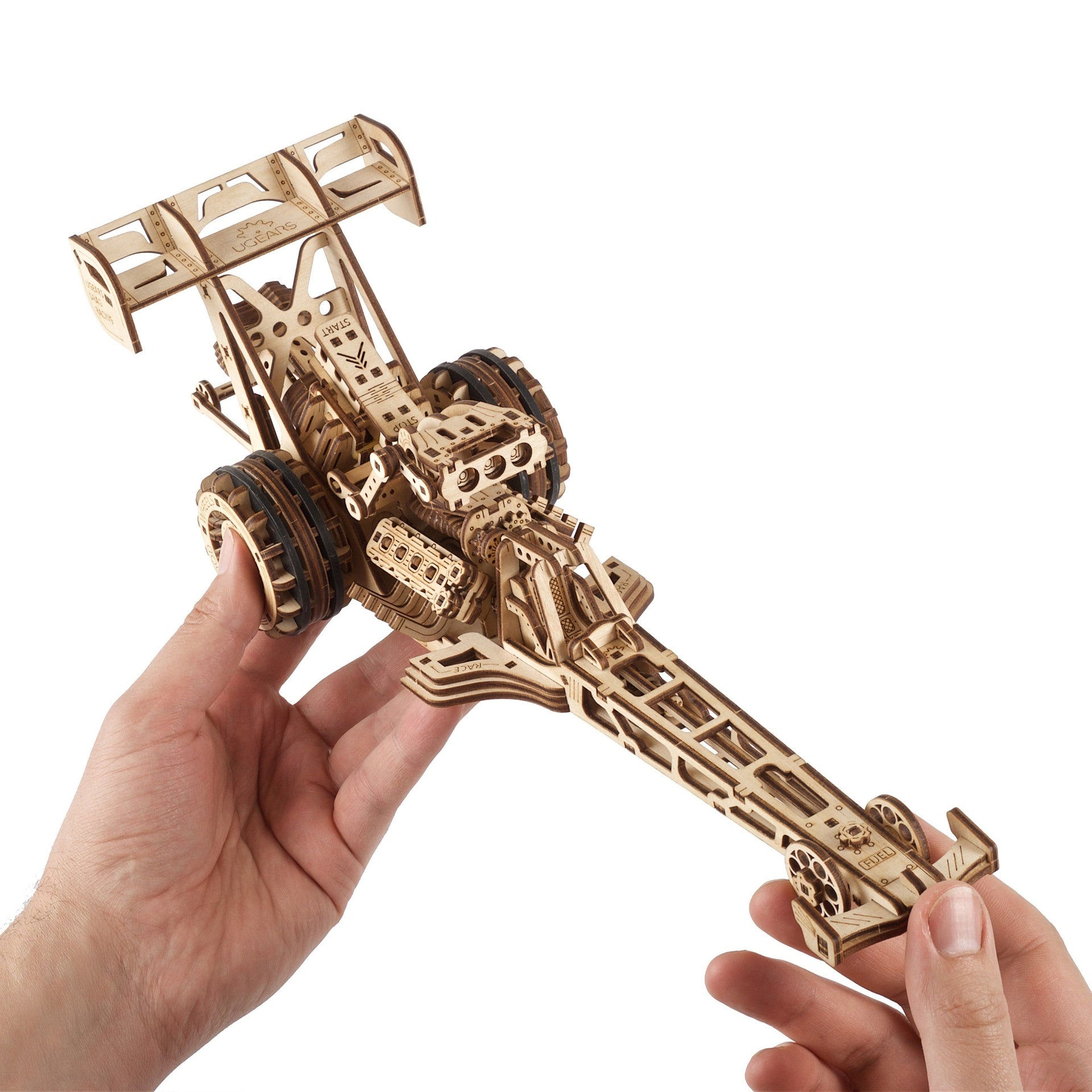 ugears-top-fuel-dragster-modellino-meccanico-in-legno-dragster-da-corsa-a-molla image 4