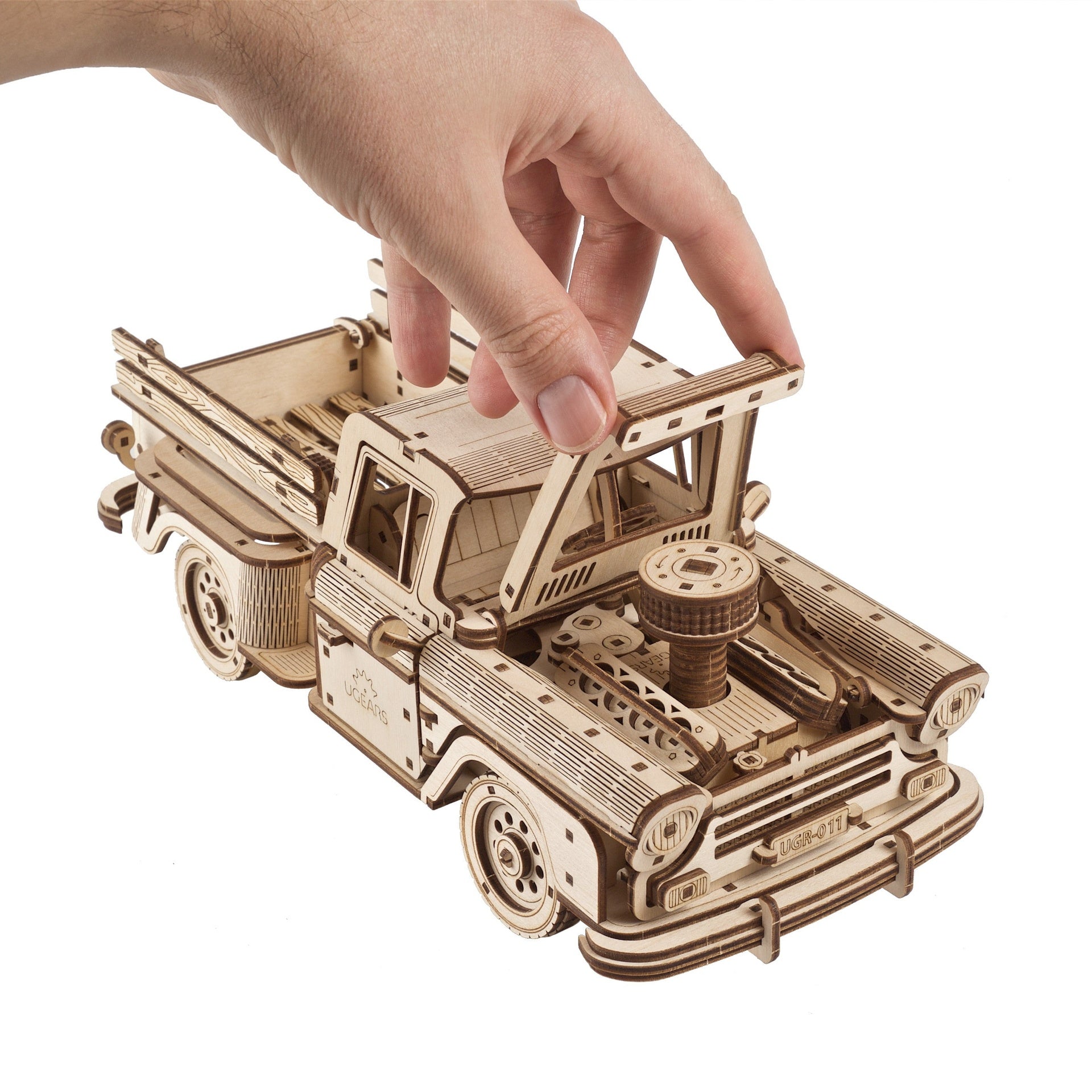 ugears-pickup-lumberjack-modello-in-legno-da-costruire-camioncino image 4