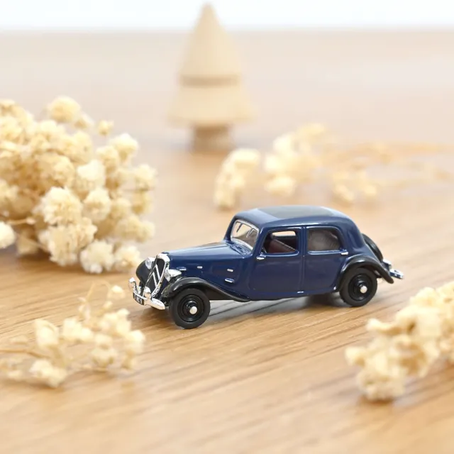 norev-citro-n-traction-avant-7a-1934-modellino-auto-1-87-blu image 1