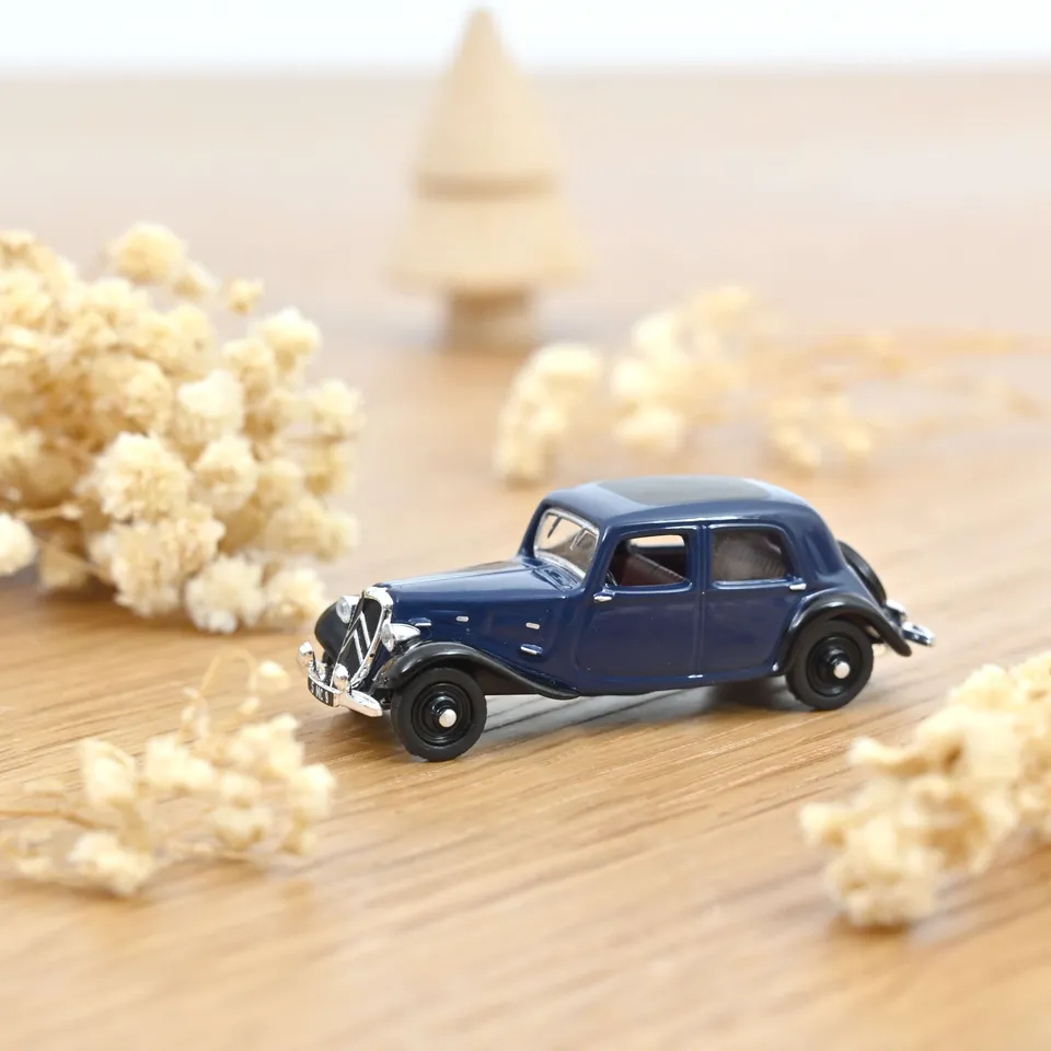 norev-citro-n-traction-avant-7a-1934-modellino-auto-1-87-blu image 1
