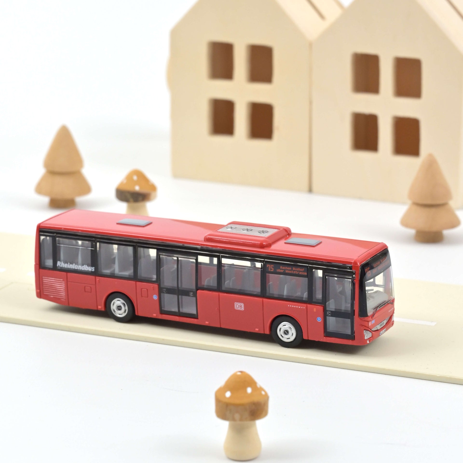 norev-iveco-bus-crossway-rheinlandbus-modellino-autobus-1-87 image 1