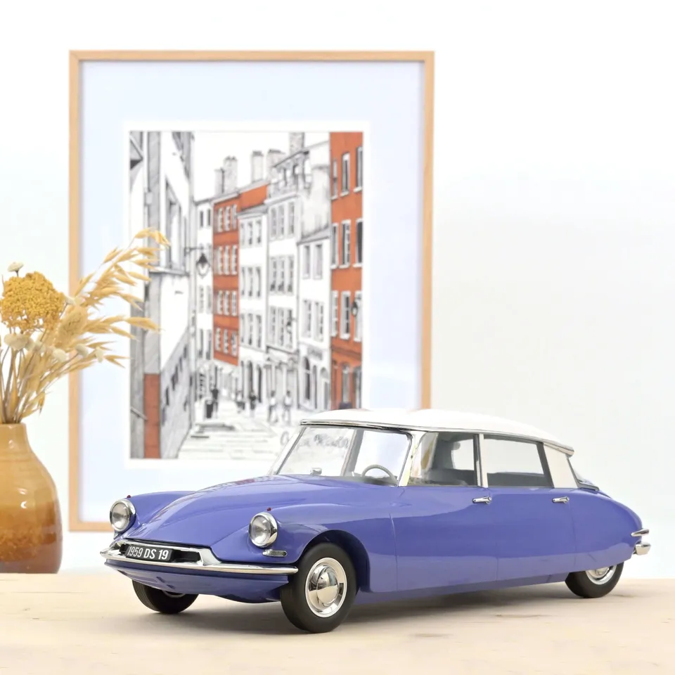 norev-citro-n-ds-19-1959-blu-delphinium-e-bianco-1-12-modellino-auto-d-epoca image 1