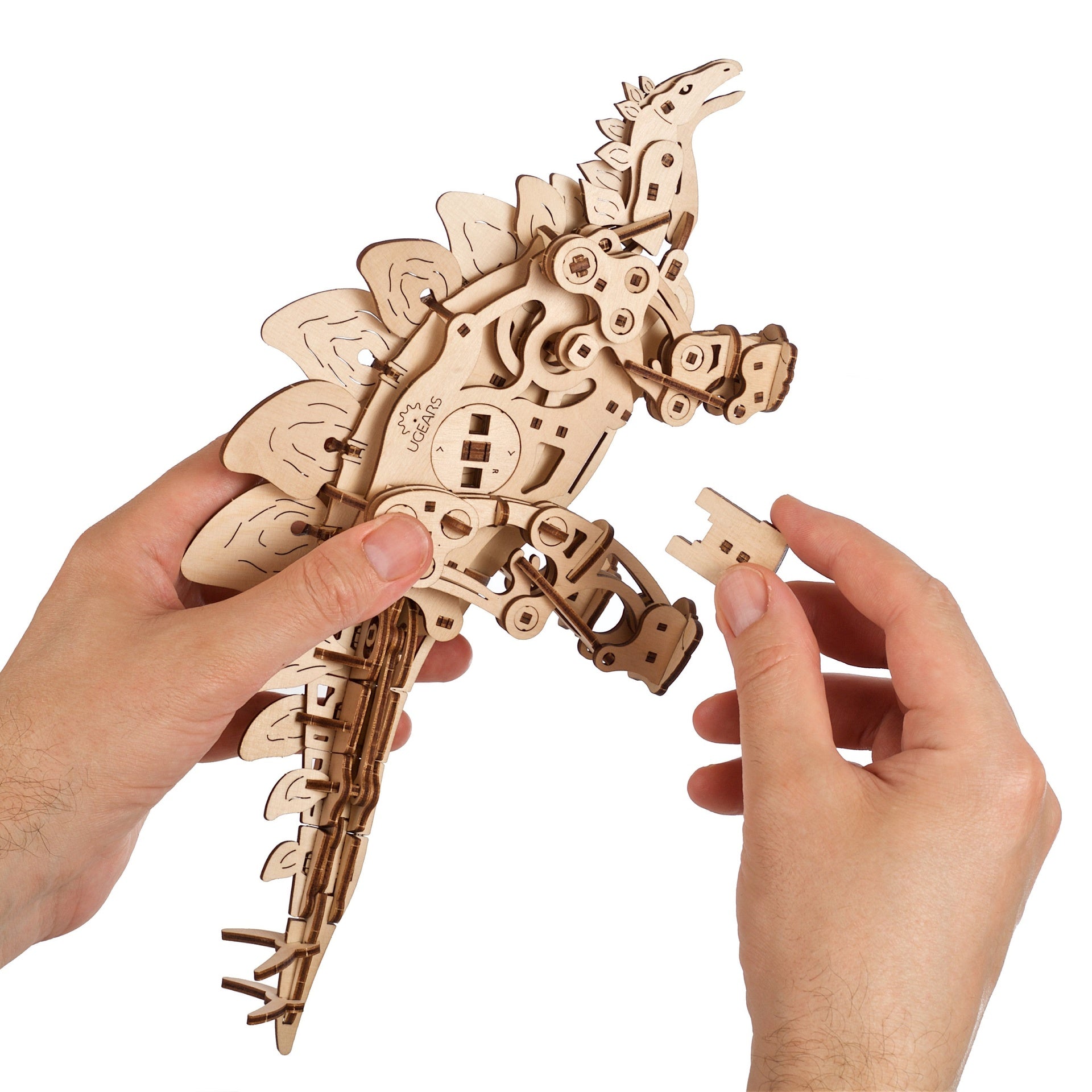 ugears-stegosaurus-modello-meccanico-in-legno-3d-da-costruire image 4