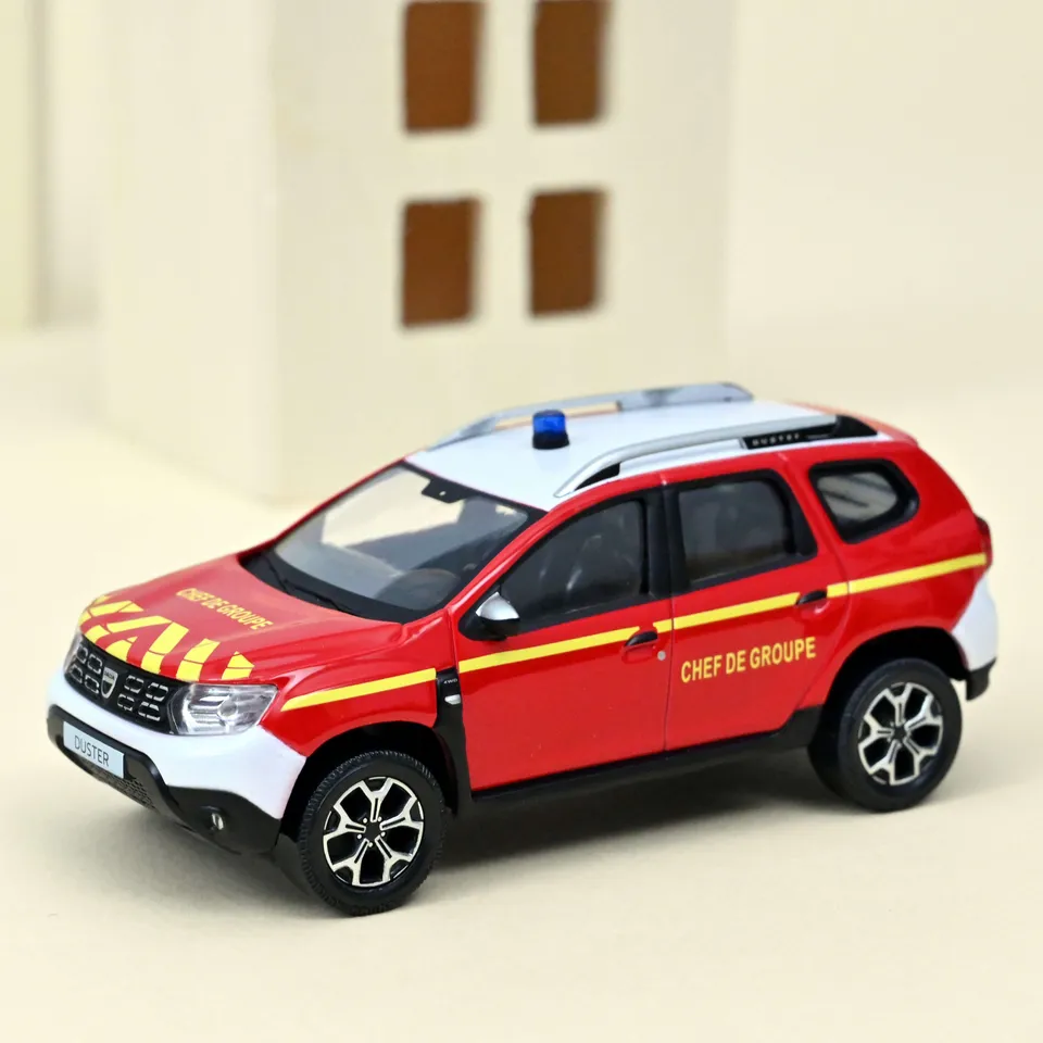 norev-dacia-duster-2018-pompiers-chef-de-groupe-modellino-1-43 image 1