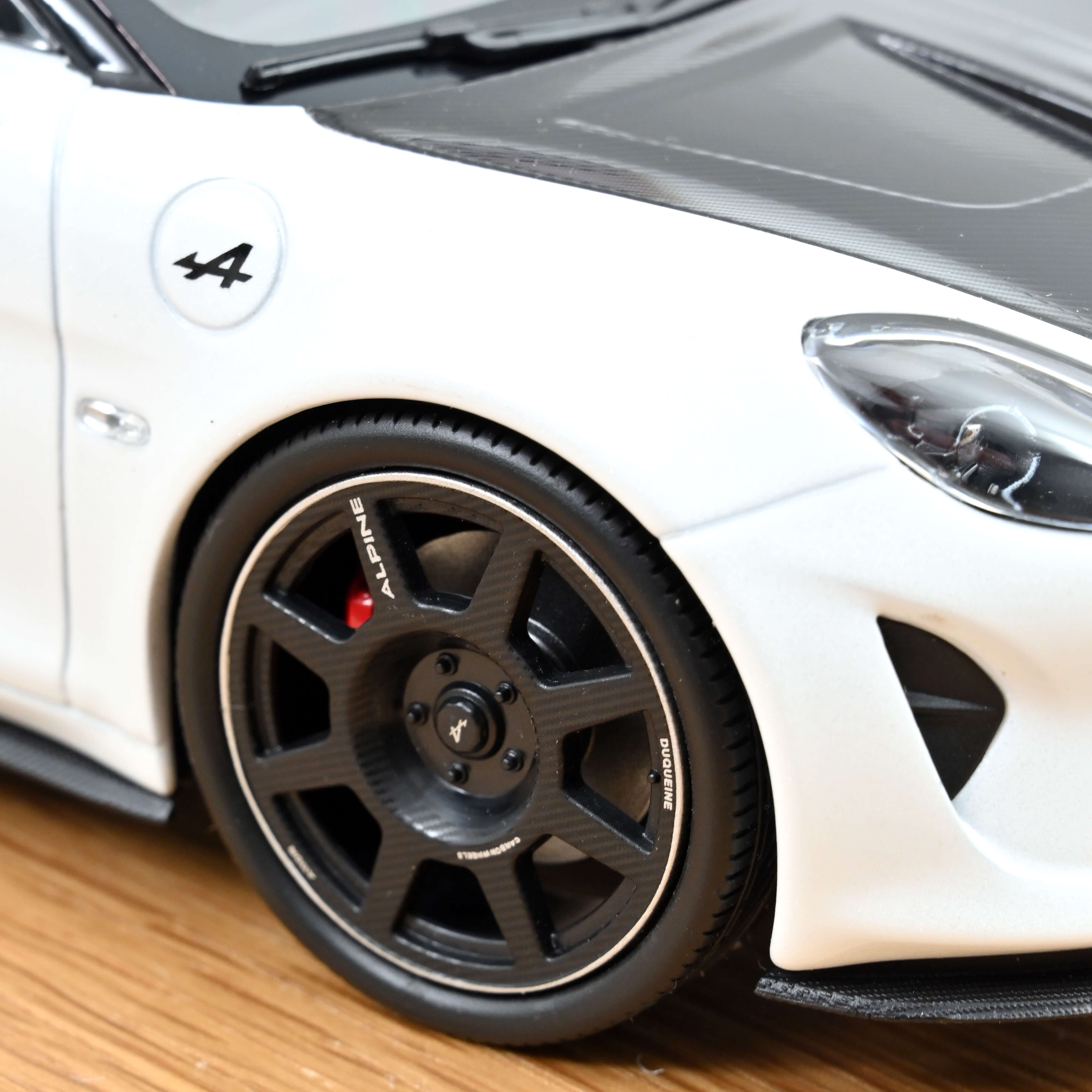 norev-alpine-a110-r-2024-modellino-auto-1-18-bianco-iridescente image 3