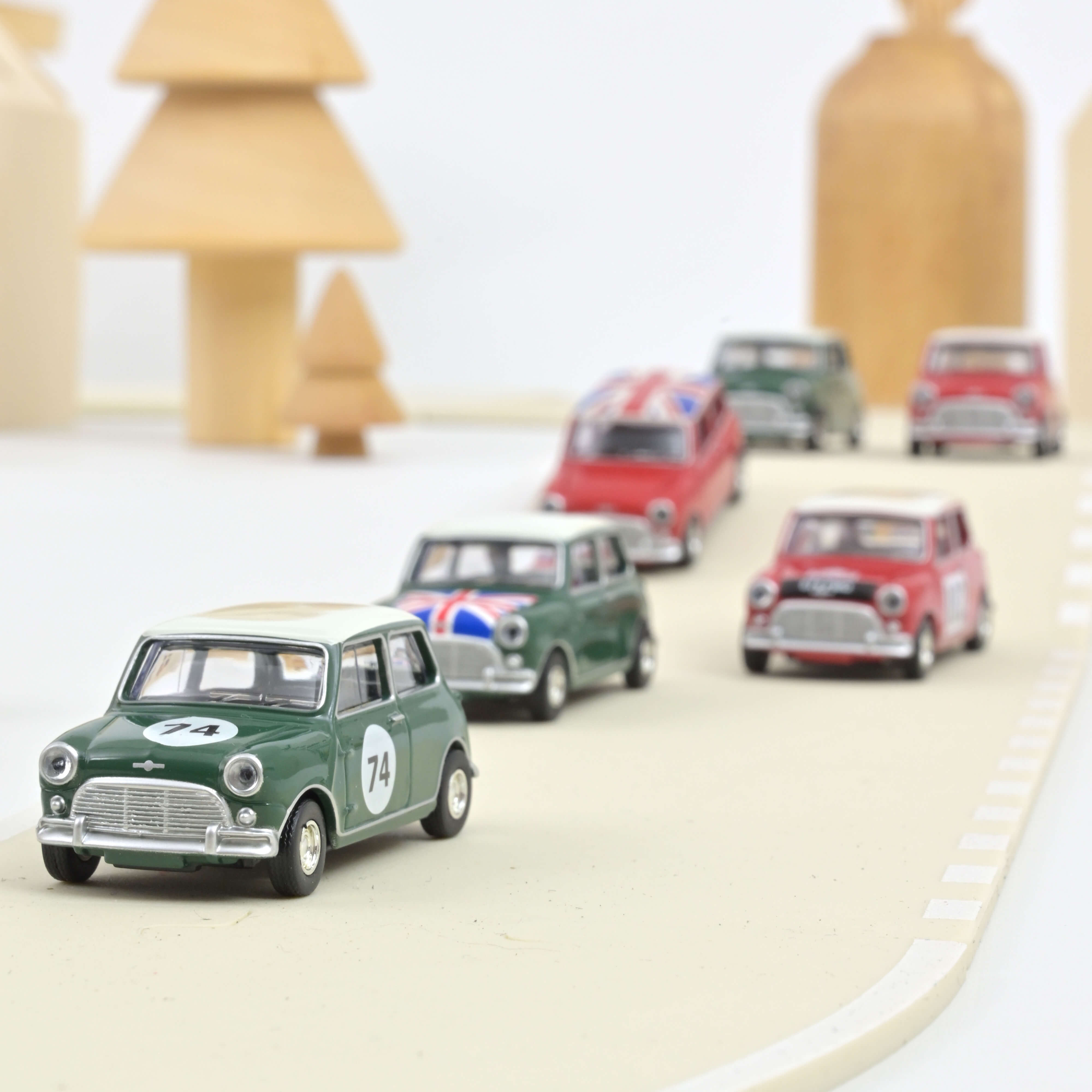 norev-mini-cooper-s-1964-verde-mandorla-n-74-1-54-modellino image 2