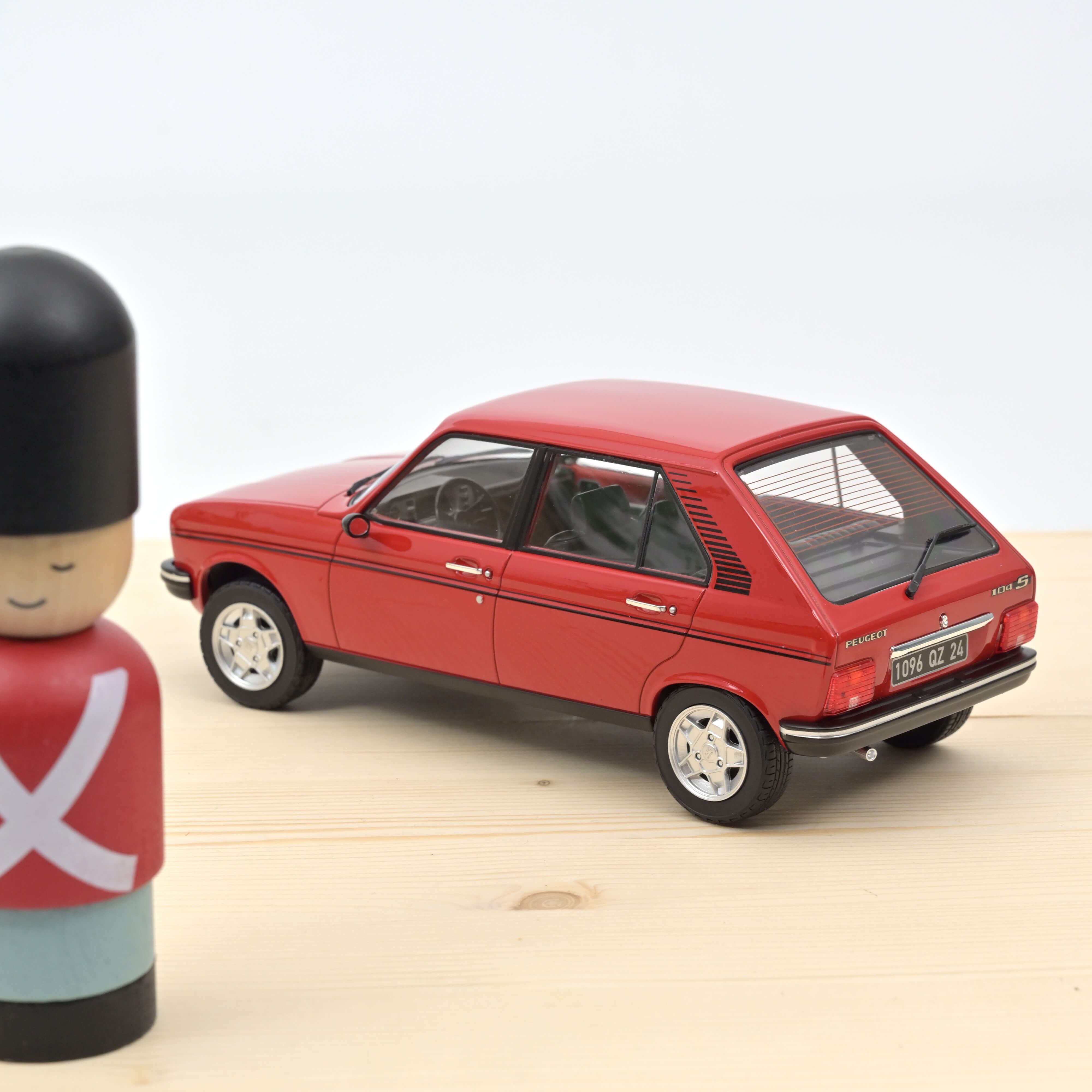norev-peugeot-104-s-1981-modellino-auto-1-18-rosso-300-pz-esclusiva-web image 2