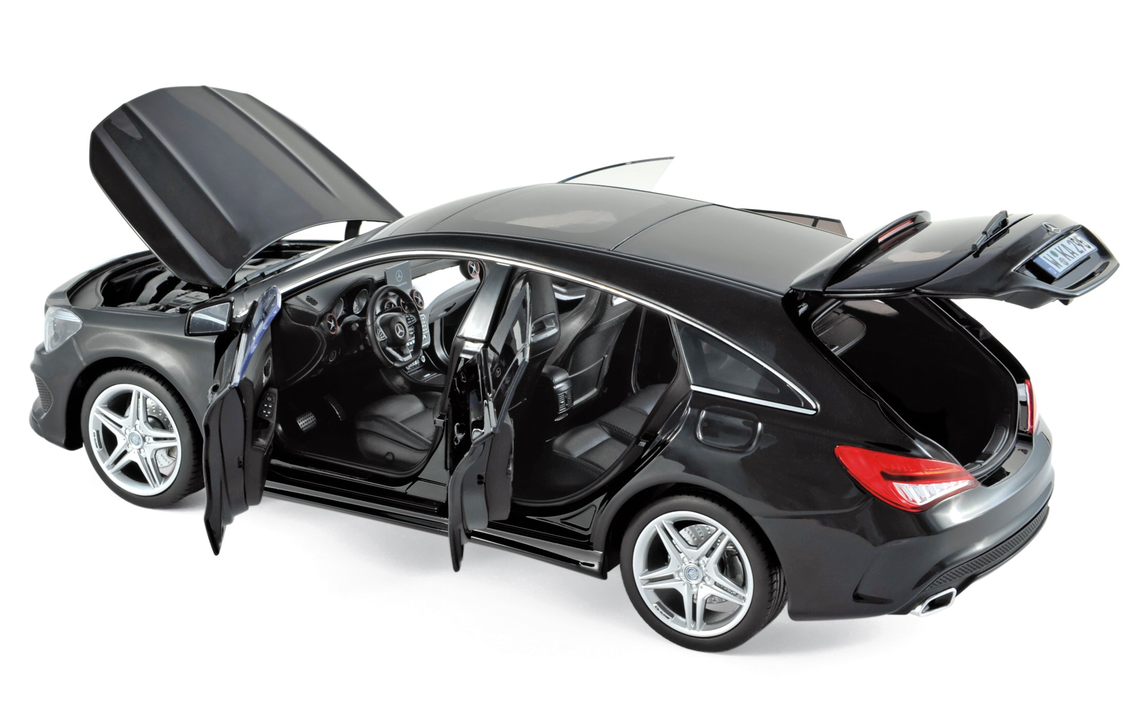 norev-mercedes-benz-cla-shooting-brake-2015-modellino-auto-1-18-noir image 2