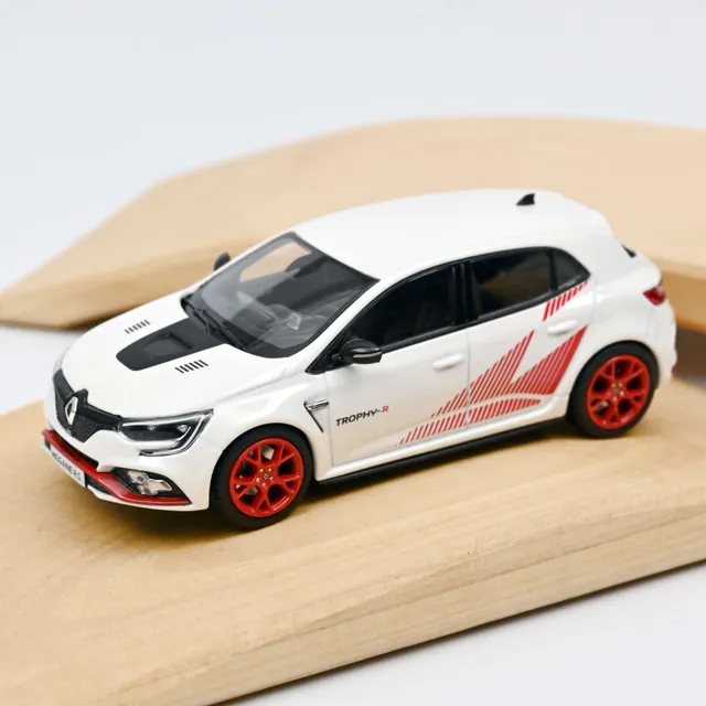 norev-renault-megane-r-s-trophy-r-2019-bianco-con-cerchi-rossi-1-43 image 1