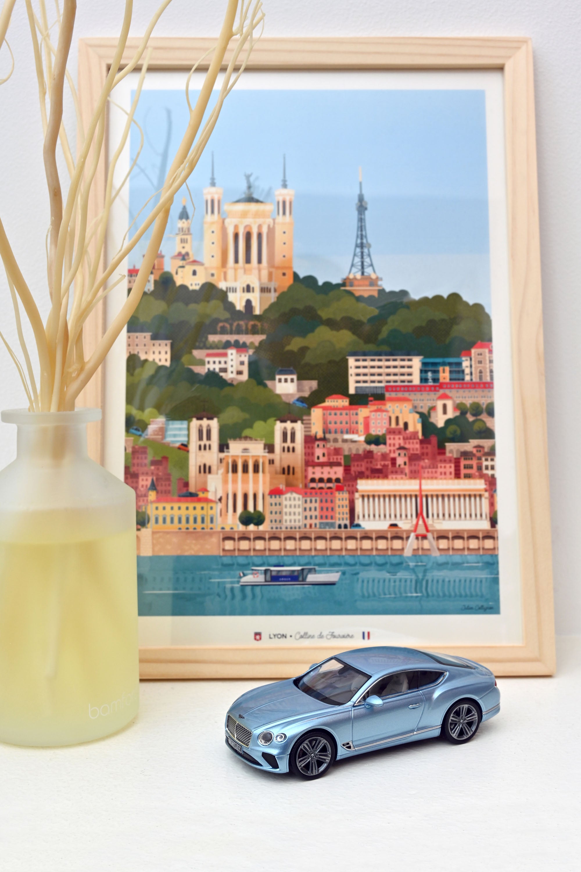 norev-bentley-continental-gt-2018-silverlake-1-18-modellino-lusso image 2