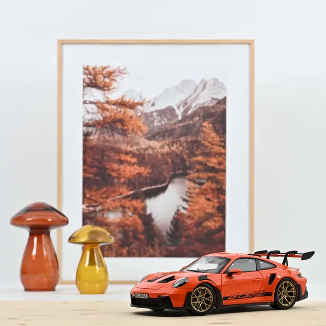 norev-porsche-911-gt3-rs-2022-arancione-golfo-1-18-modellino-auto-jet-car image 1