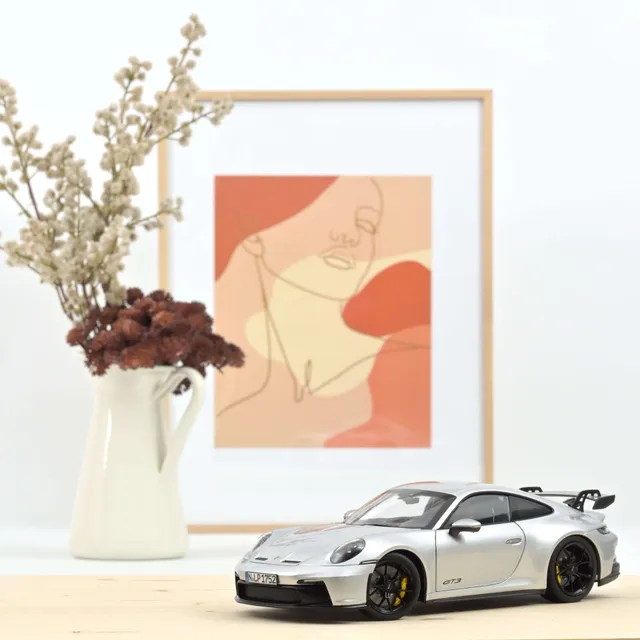 norev-porsche-911-gt3-2021-1-18-silver-300-pz image 1