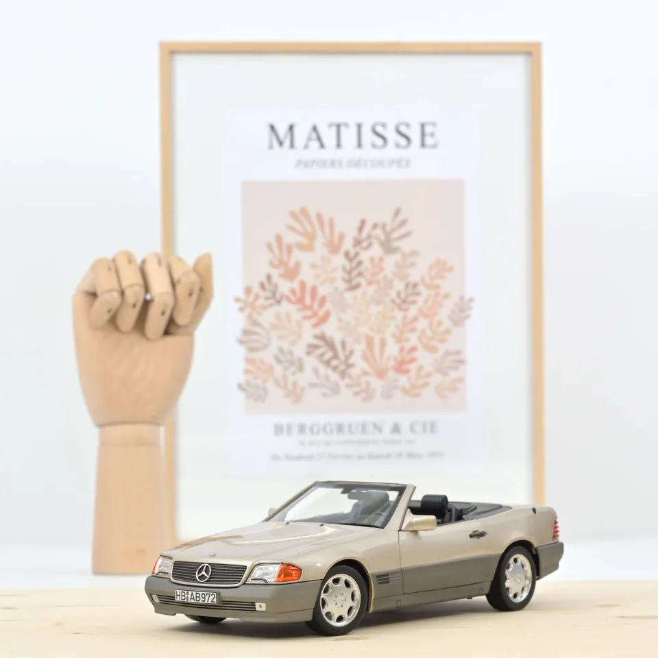 norev-mercedes-benz-500-sl-1989-modellino-auto-1-18-argent-fum-metallis image 1