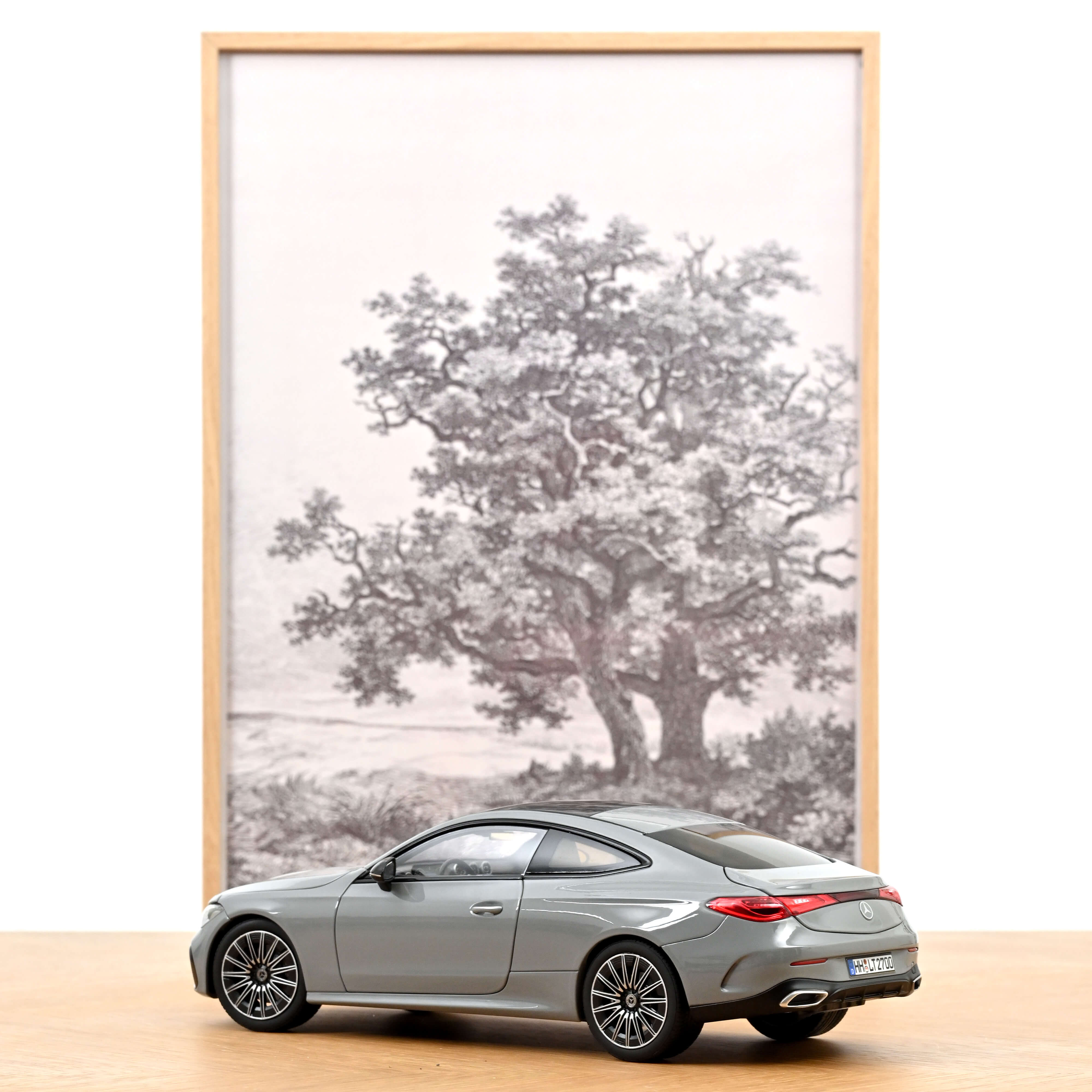norev-mercedes-benz-cle-coup-2024-gris-alpine-1-18-edizione-200-pz image 3