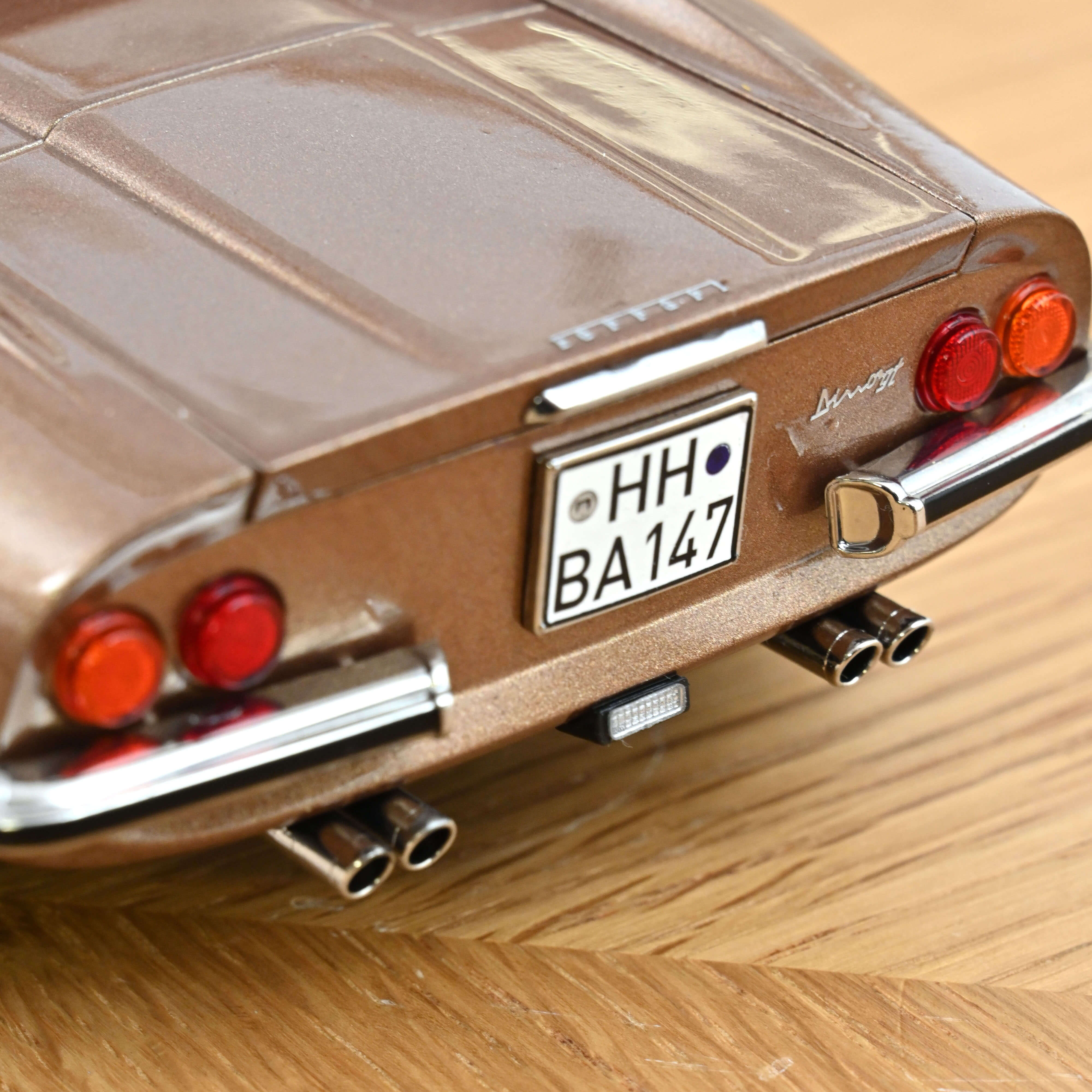 norev-dino-246-gts-1970-modellino-auto-1-18-nocciola-metallizzato-200-pz image 5
