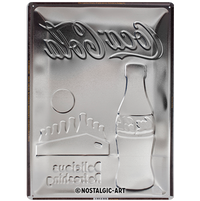 nostalgic-art-coca-cola-in-bottles-yellow-targa-in-metallo-30x40-cm image 3