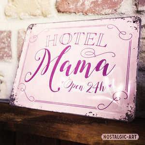 nostalgic-art-hotel-mama-biglietto-in-metallo-10x14-cm image 7