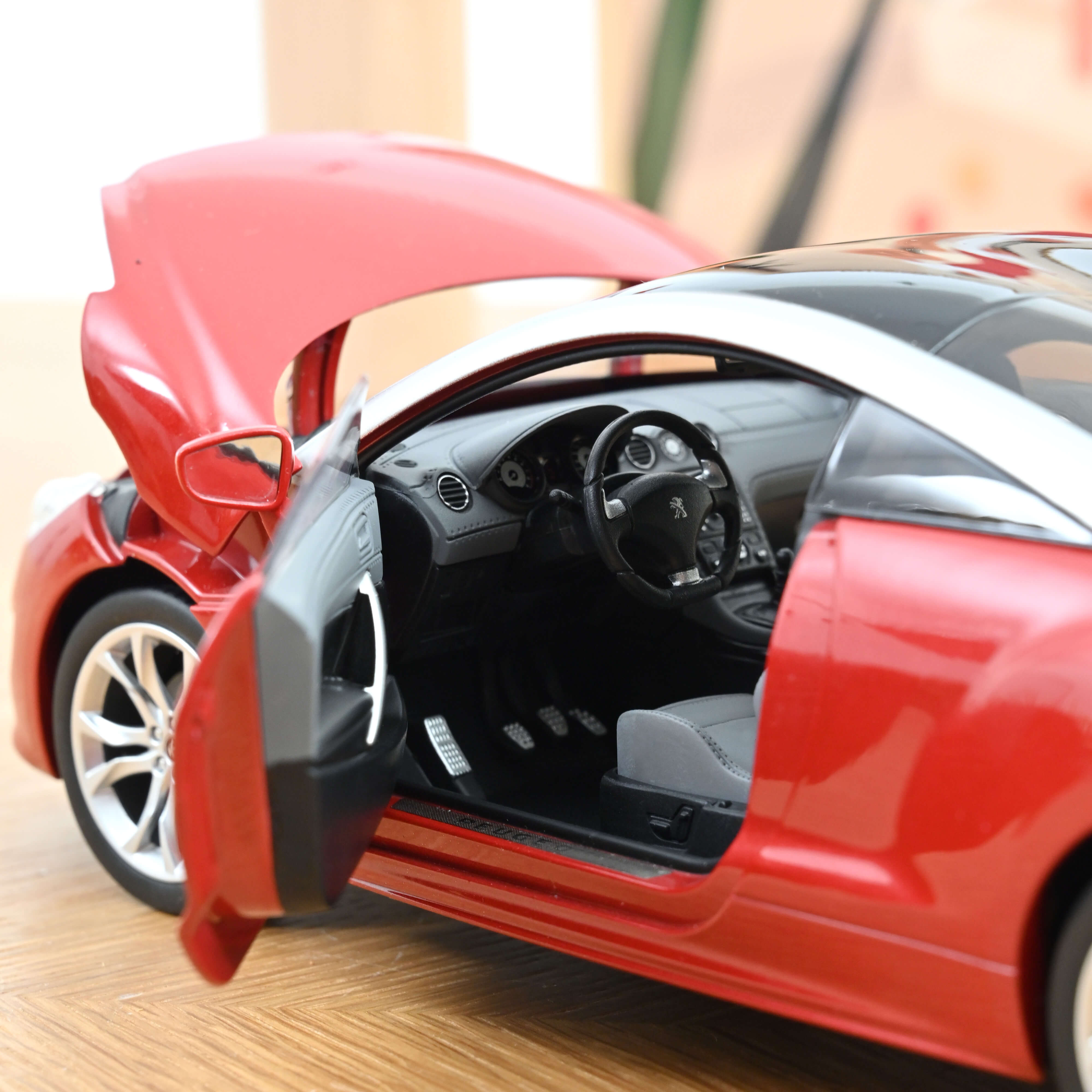 norev-peugeot-rcz-2010-rouge-tourmaline-1-18-edizione-limitata-200-pz image 4