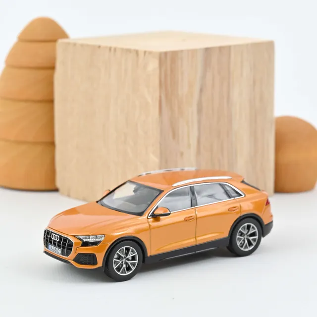 norev-audi-q8-2017-arancio-1-43 image 1