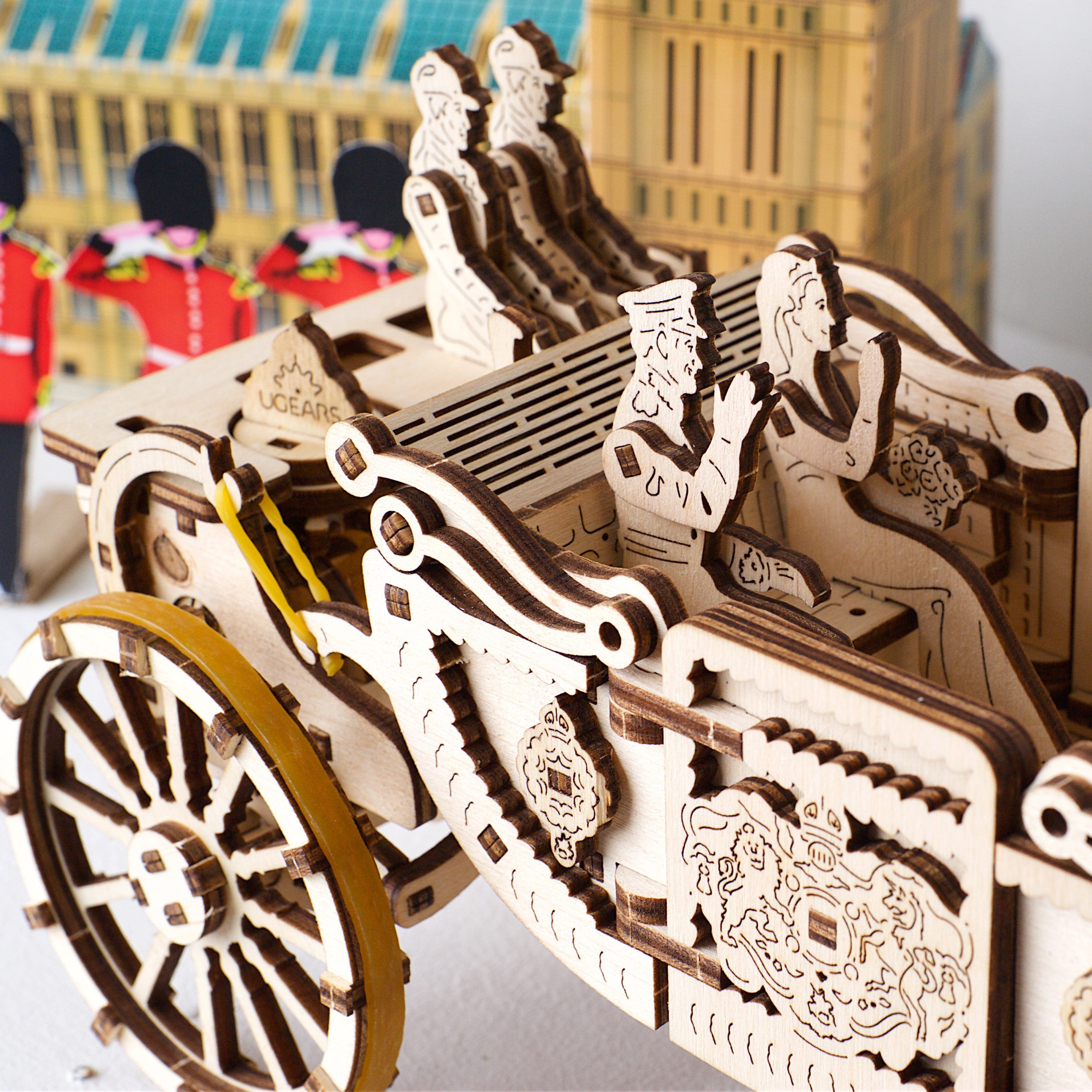 ugears-carrozza-reale-royal-carriage-kit-legno-3d image 5