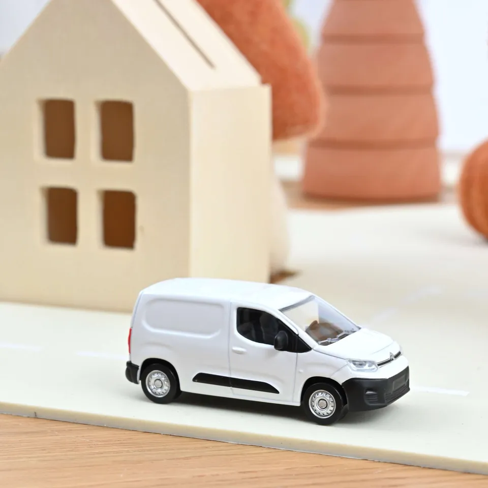 norev-citro-n-berlingo-van-2018-1-64-bianco image 1