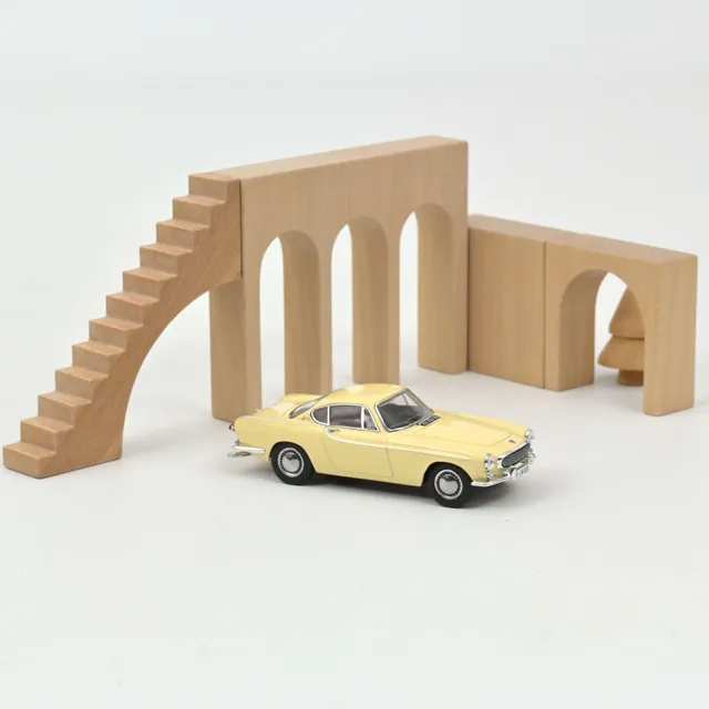 norev-volvo-p1800-1963-beige-1-43-modellino-auto-d-epoca-die-cast image 1