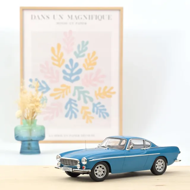 norev-volvo-1800-s-1969-blu-medio-scala-1-18 image 1
