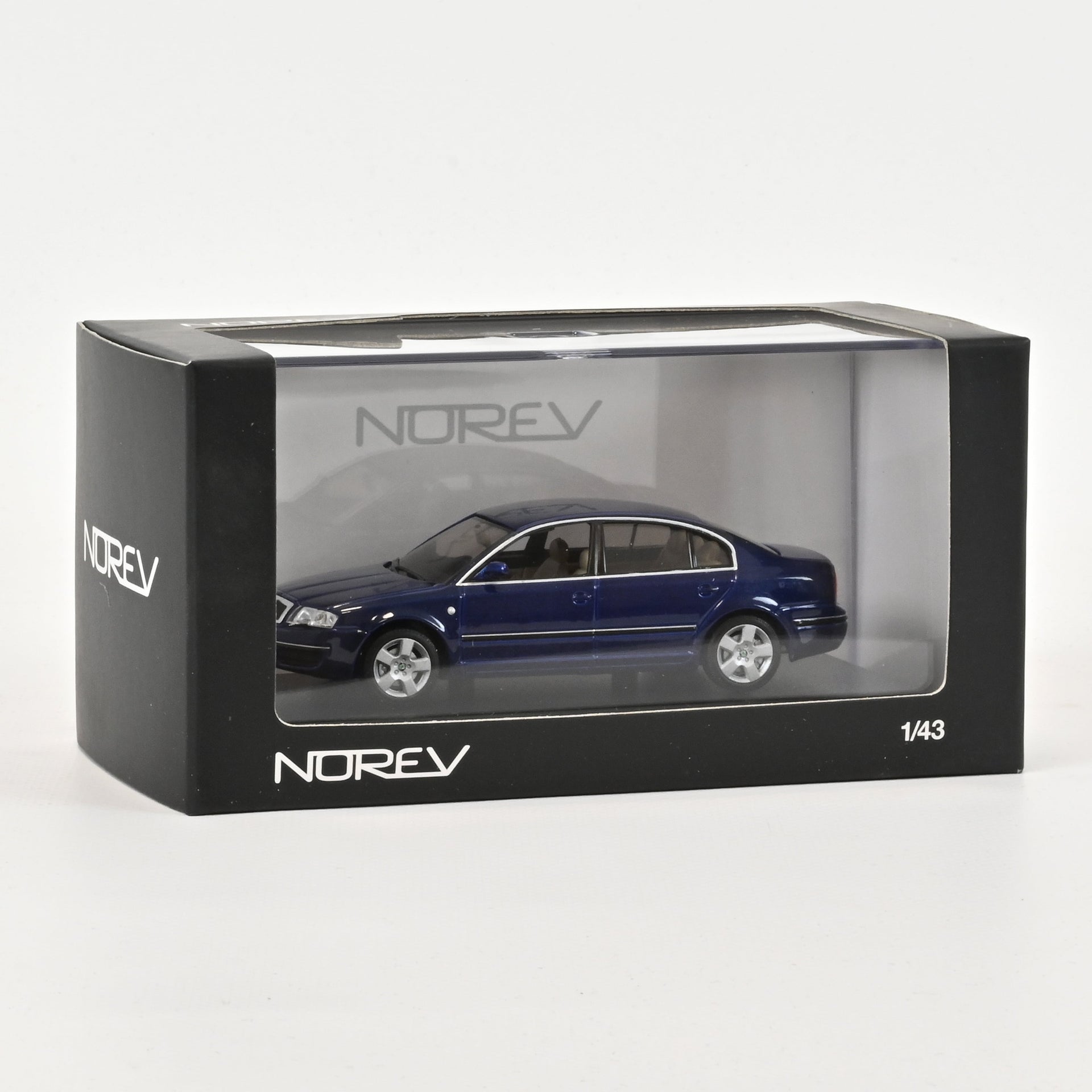 norev-skoda-superb-2004-modellino-auto-1-43-blu-scuro-2 image 1