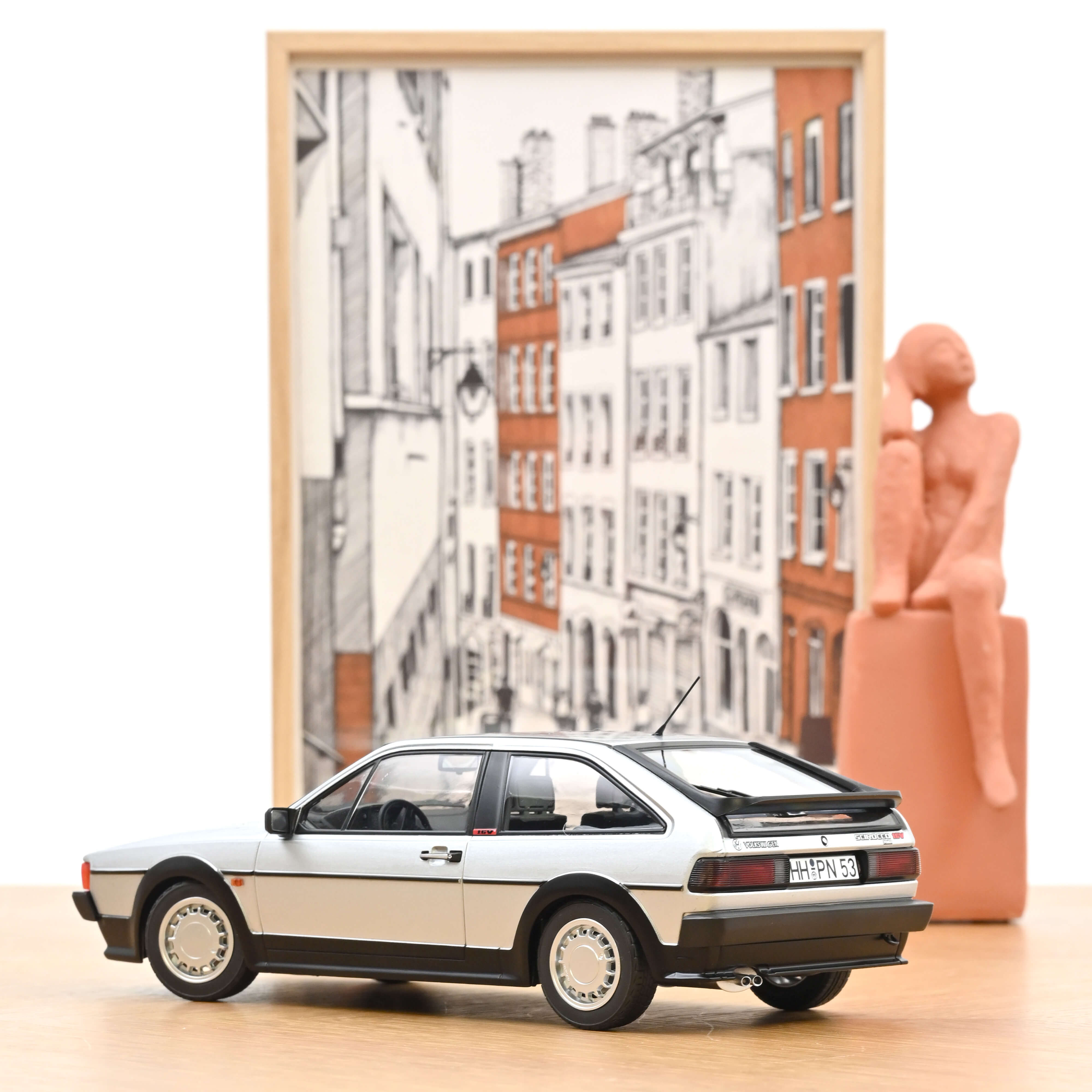 norev-vw-scirocco-gtx-16v-1988-argent-flash-1-18 image 2