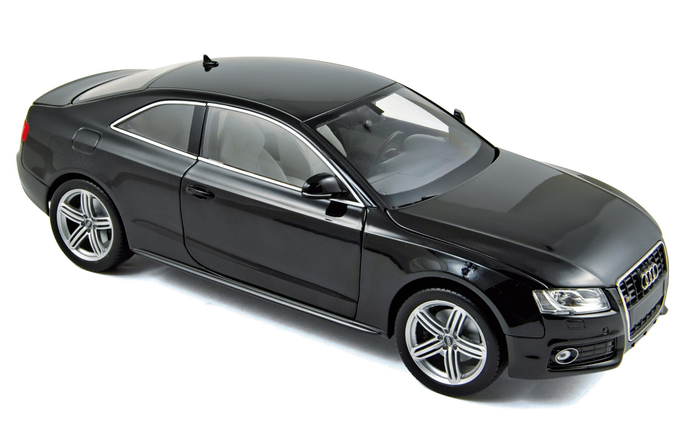 norev-audi-s5-coup-2009-noir-fant-me-modellino-auto-1-18 image 1