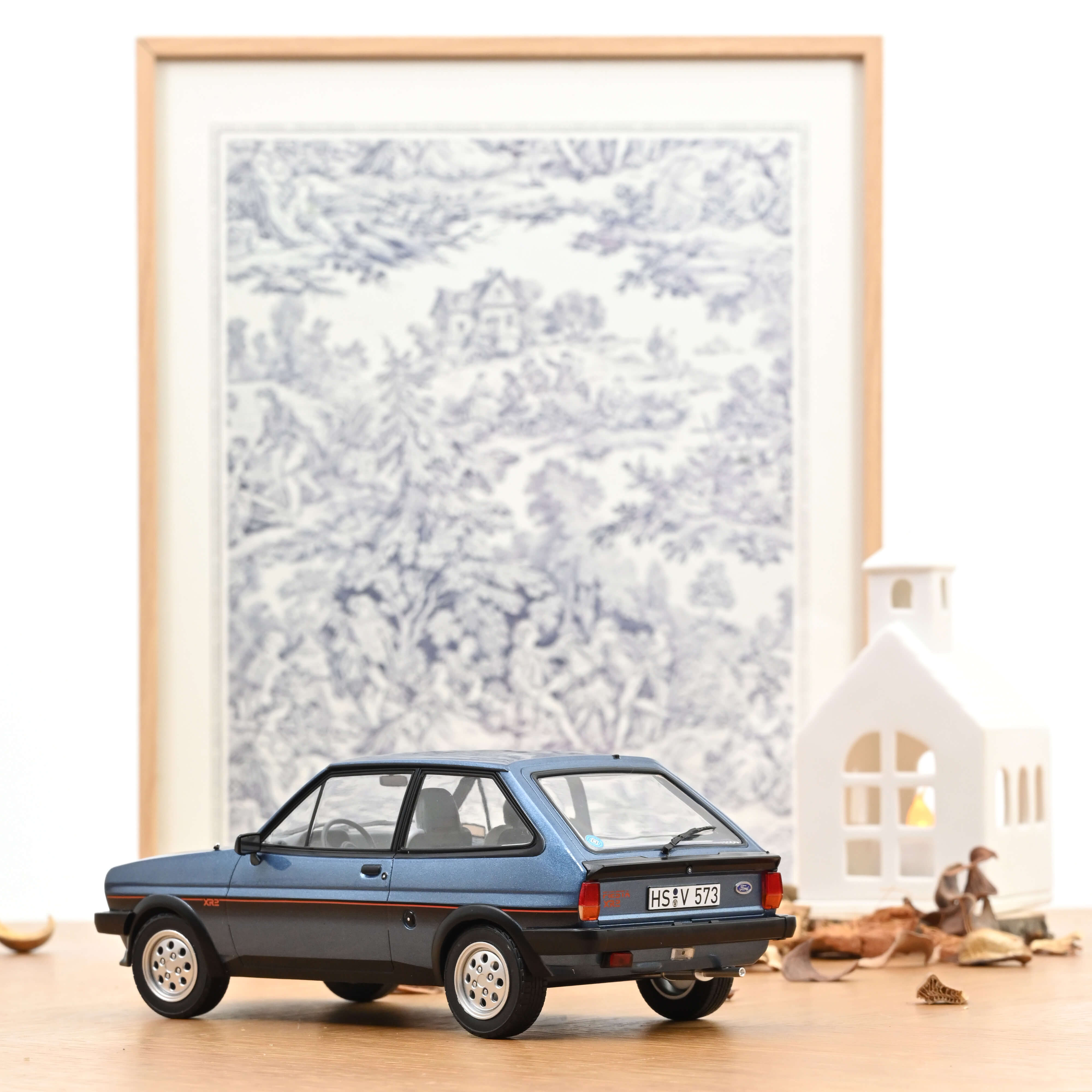norev-ford-fiesta-xr2-1981-blu-metallizzato-modellino-auto-1-18 image 2