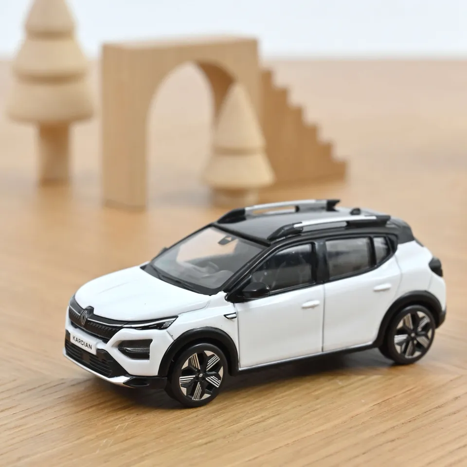 norev-renault-kardian-2024-blanc-glacier-1-43-suv-die-cast image 1