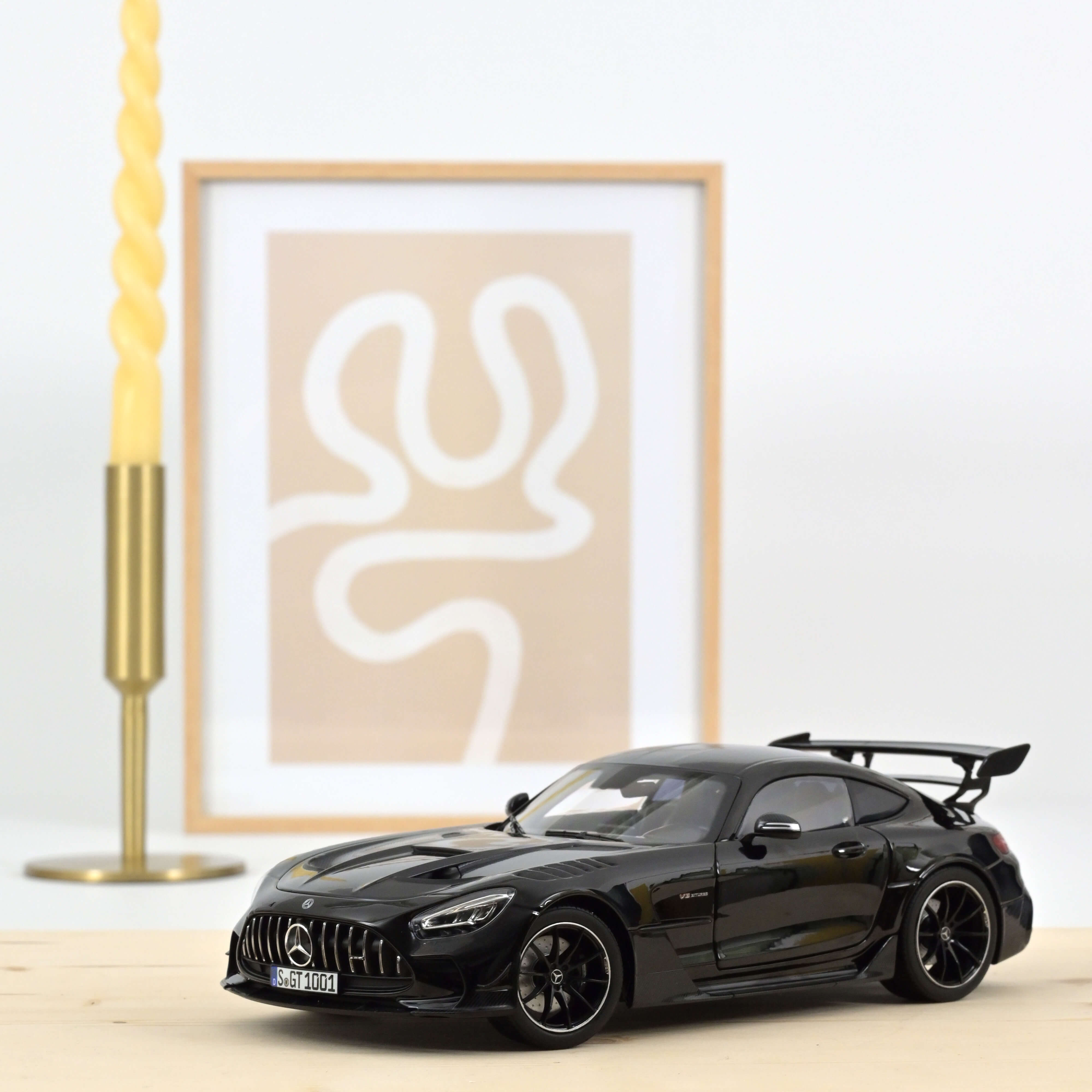 norev-mercedes-amg-gt-black-series-2021-modellino-auto-1-18-nero image 1