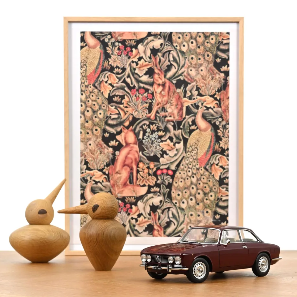 norev-alfa-romeo-2000-gtv-1973-1-18-modellino-die-cast-amaranto-ar509 image 1