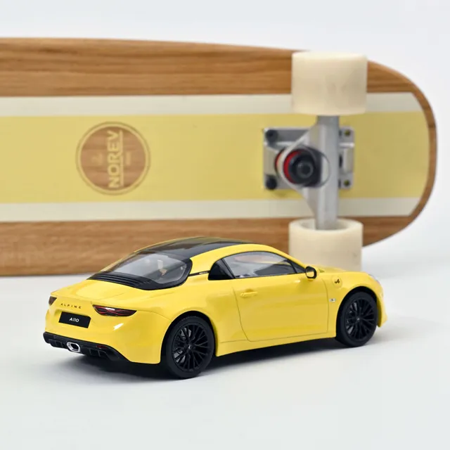 norev-alpine-a110-color-edition-2020-modellino-auto-1-18-giallo image 1