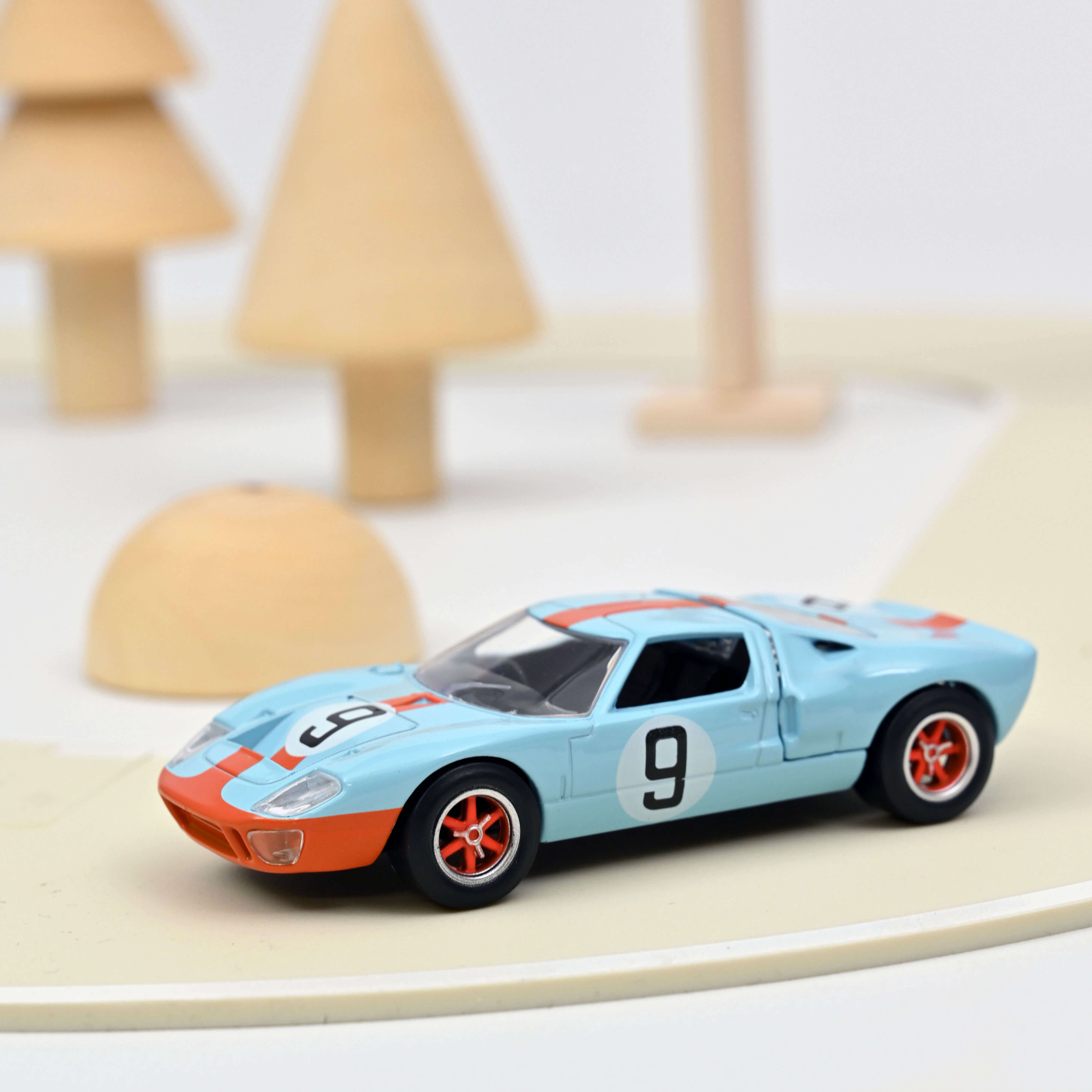 norev-ford-gt40-1968-n-9-jet-car-modellino-auto-1-43 image 4