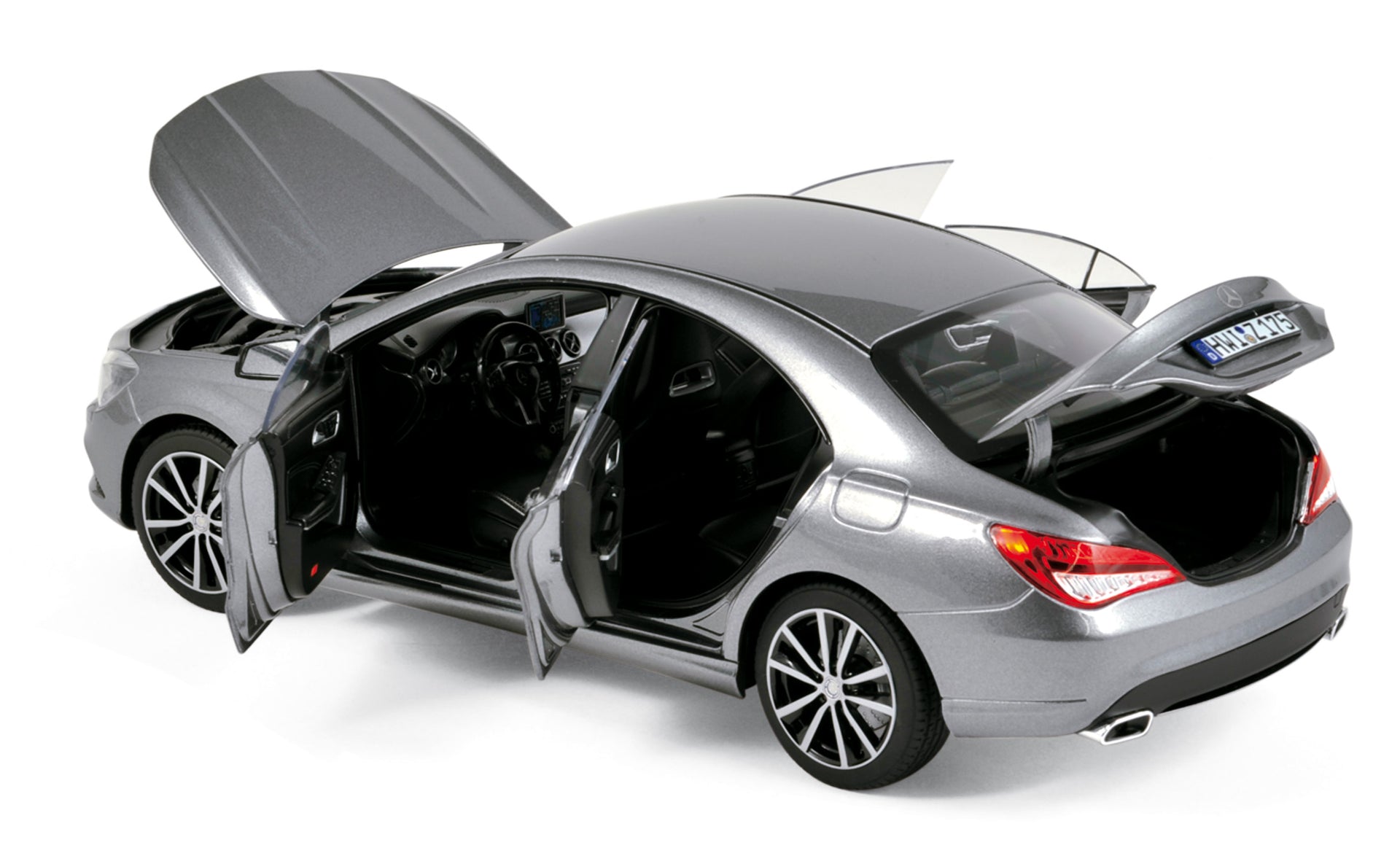 norev-mercedes-benz-cla-klasse-2013-grigio-metallizzato-1-18 image 1
