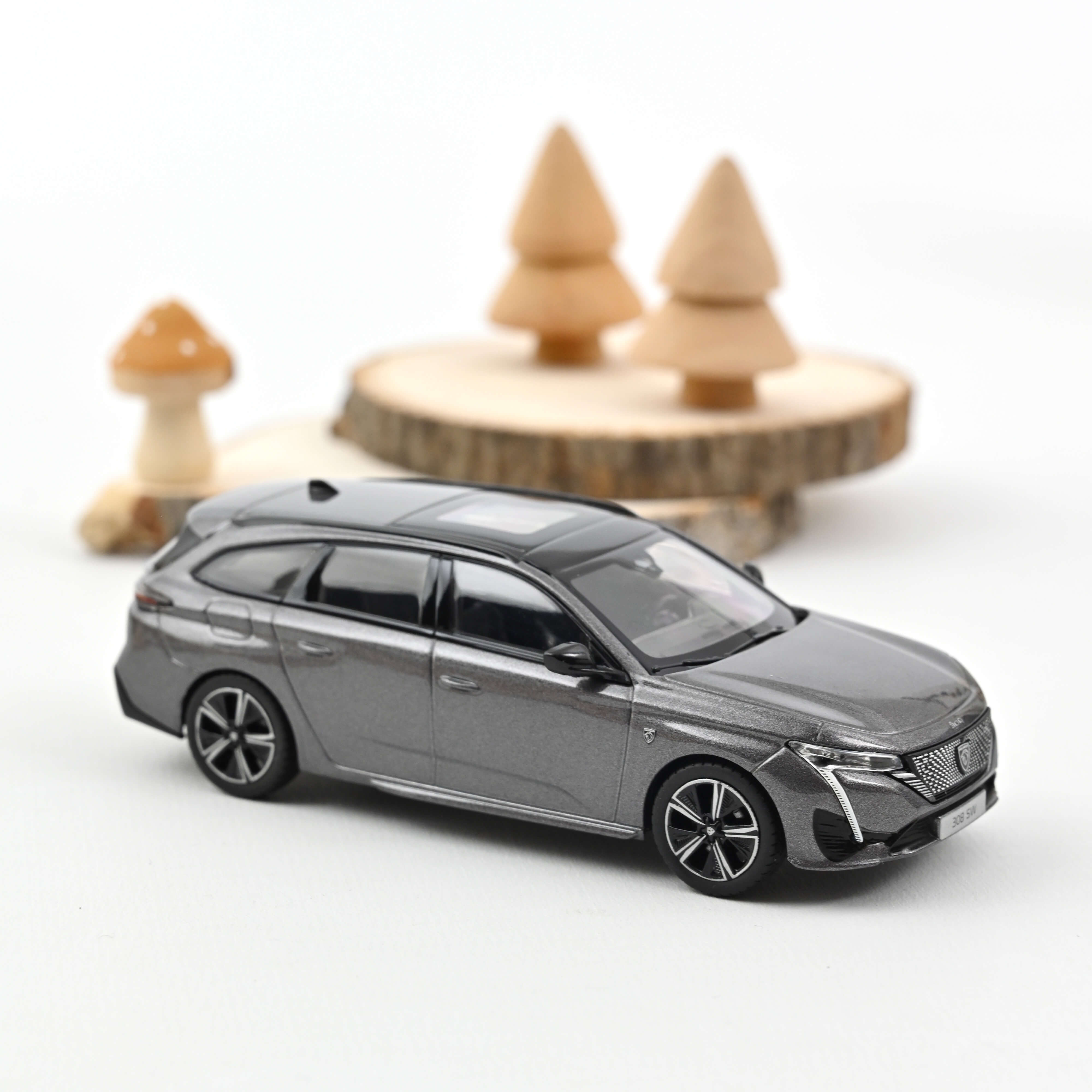 norev-peugeot-308-sw-gt-2021-grigio-platino-1-43-modellino-die-cast image 1